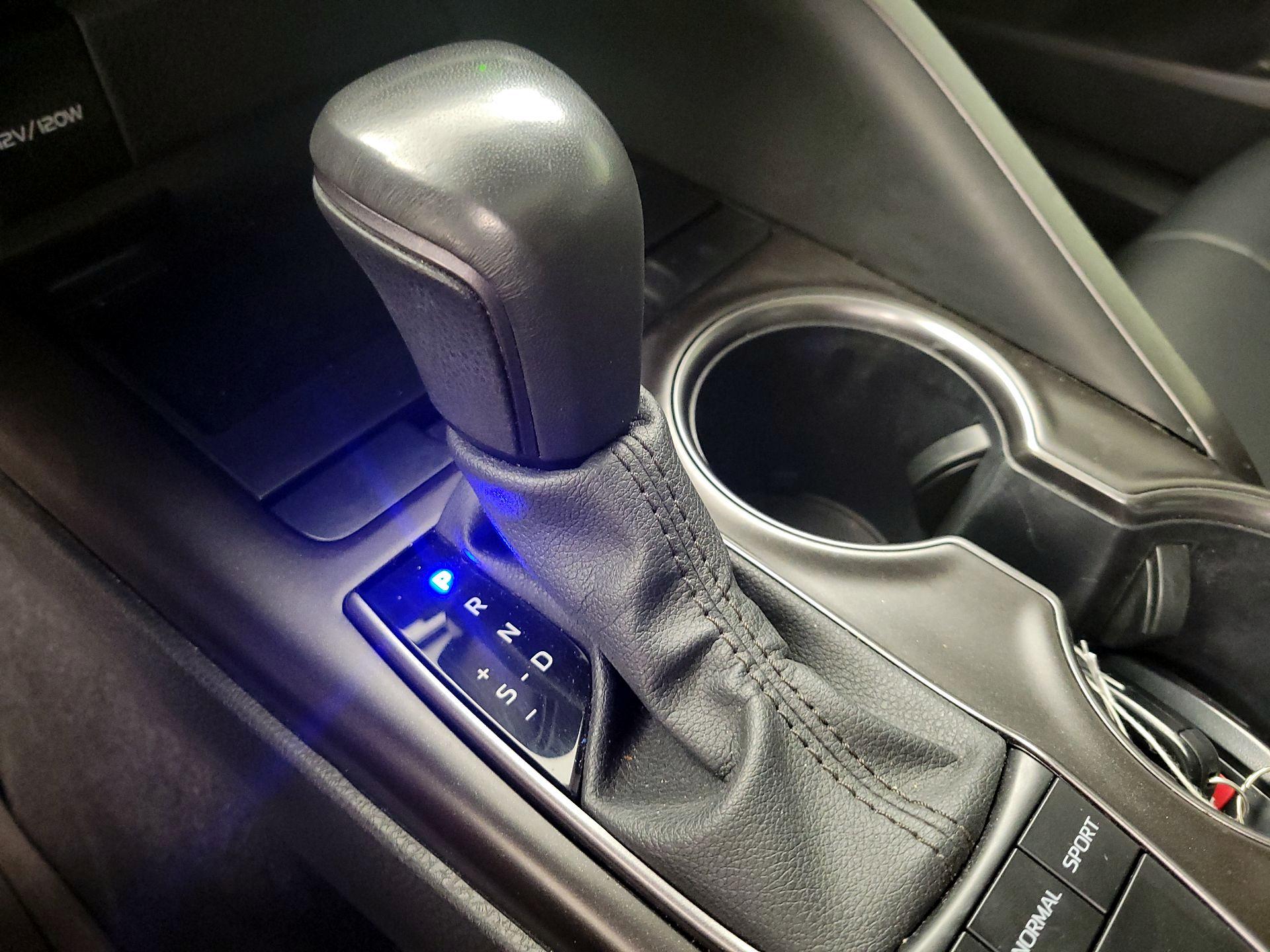 Thumbnail: 2024 Toyota Camry - 17