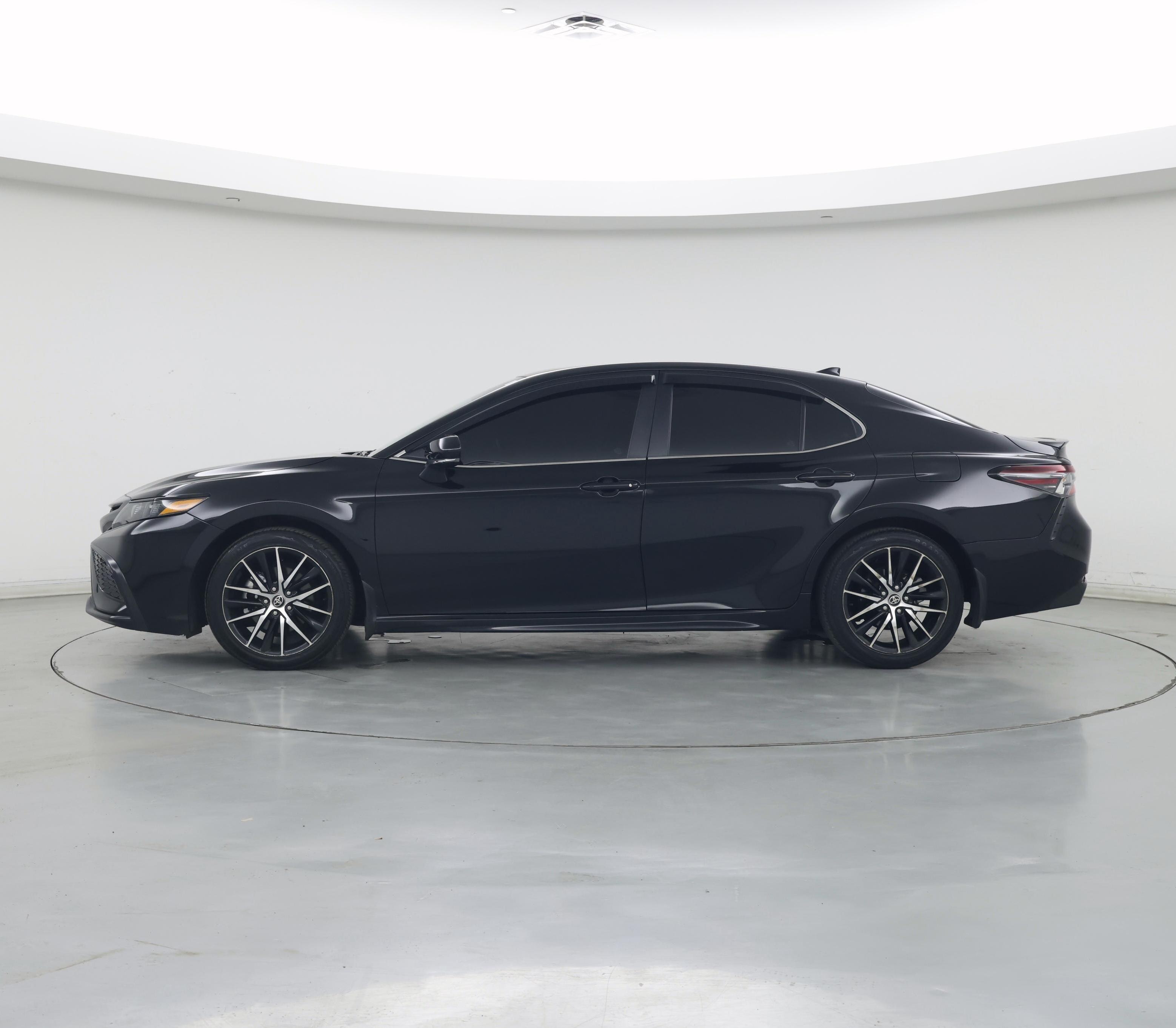 Thumbnail: 2024 Toyota Camry - 3