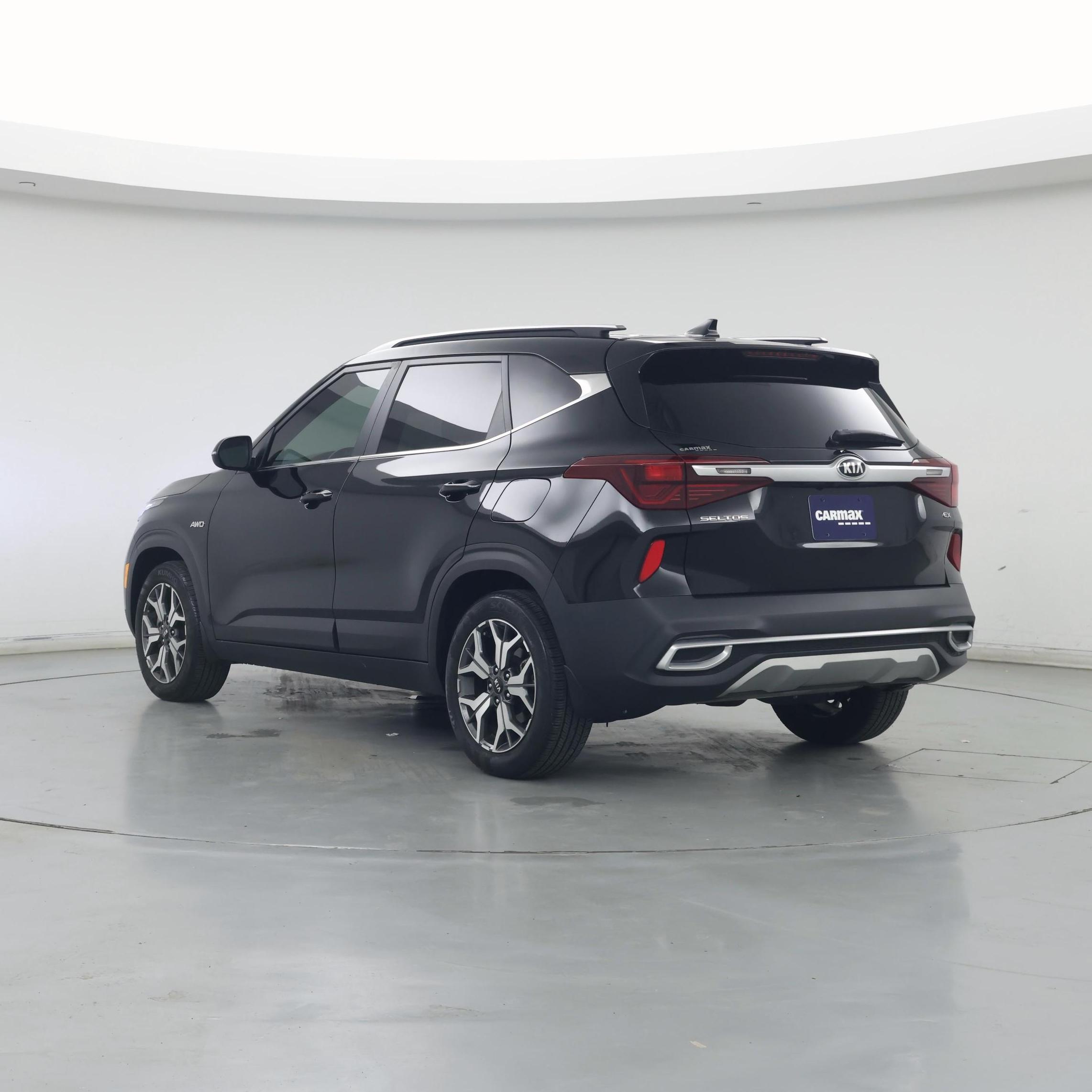 Thumbnail: 2021 Kia Seltos - 2