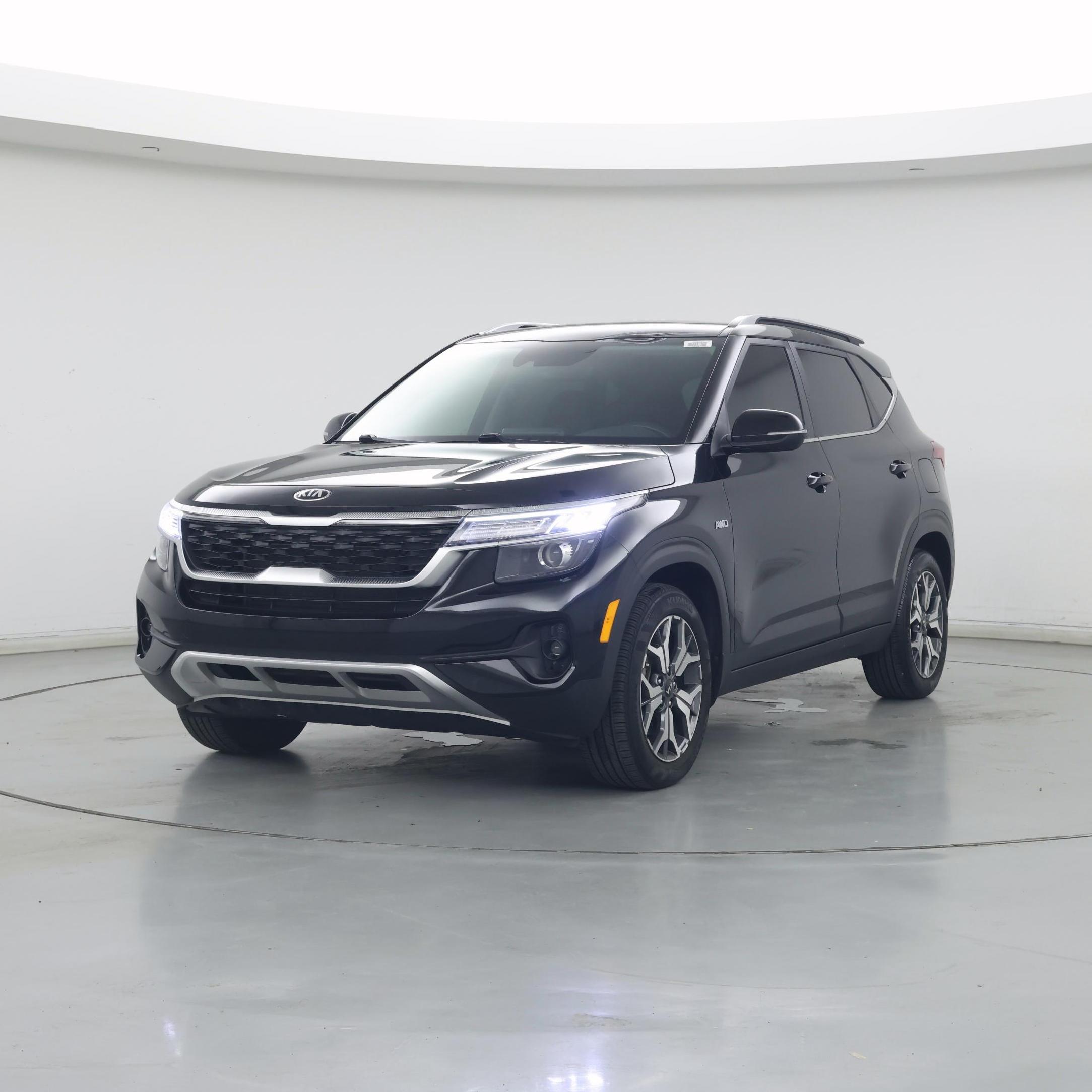 Thumbnail: 2021 Kia Seltos - 4