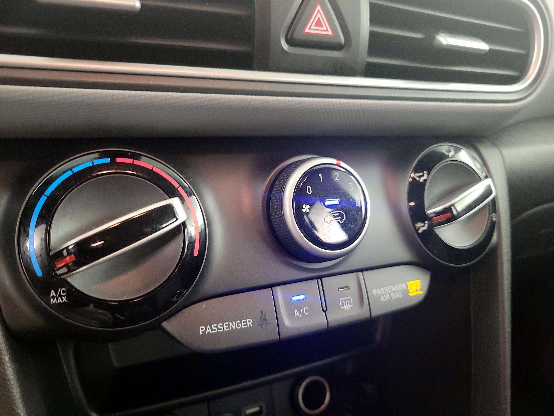 Thumbnail: 2019 Hyundai Kona - 16