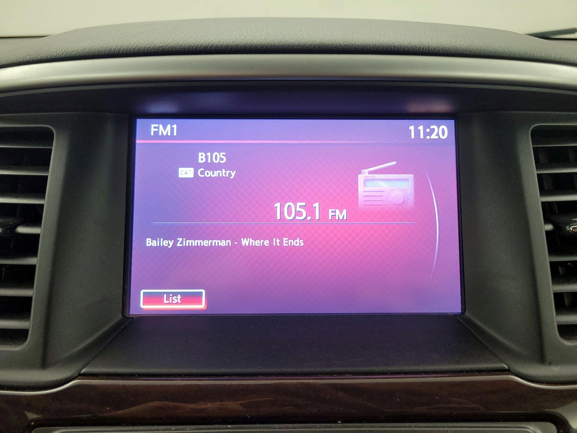 Thumbnail: 2015 Nissan Pathfinder - 16