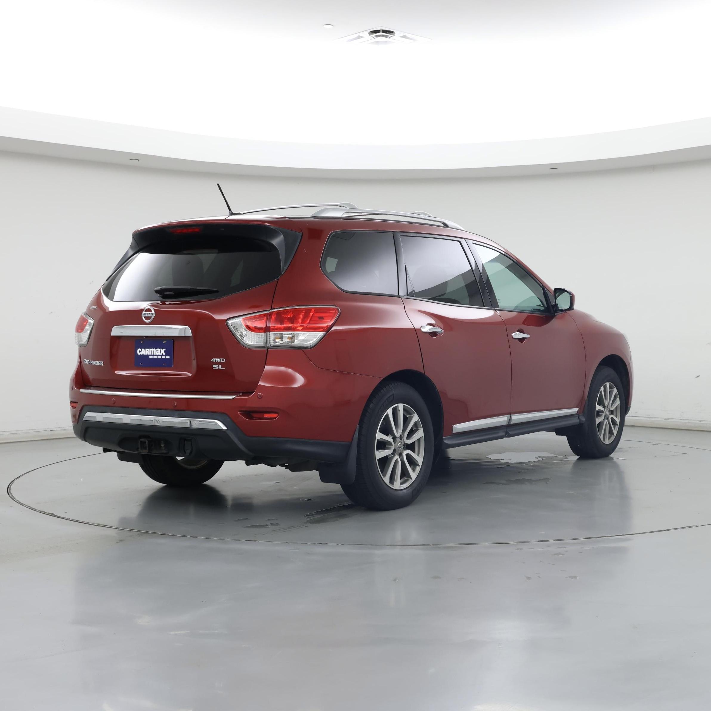 Thumbnail: 2015 Nissan Pathfinder - 8