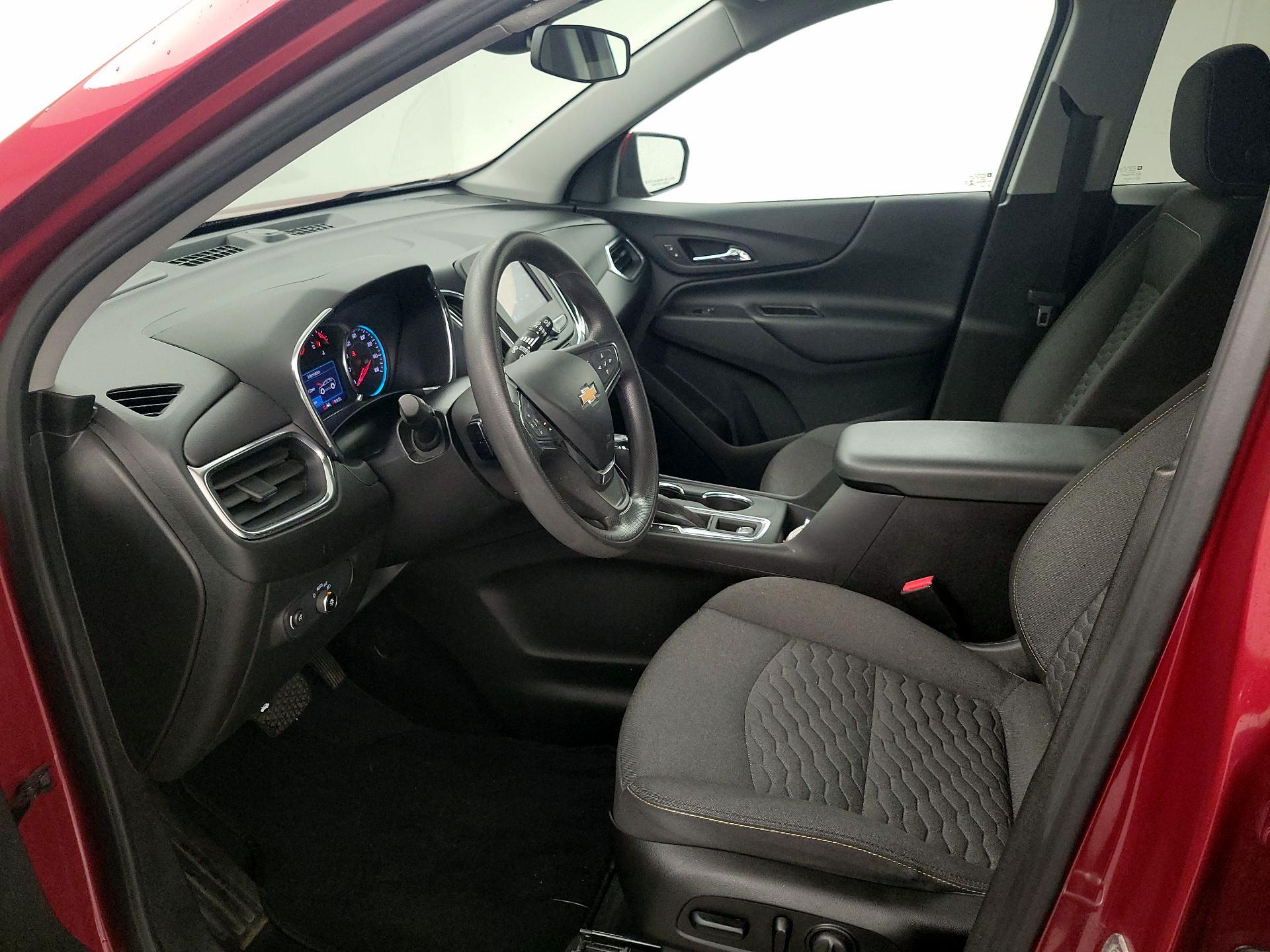 Thumbnail: 2021 Chevrolet Equinox - 11