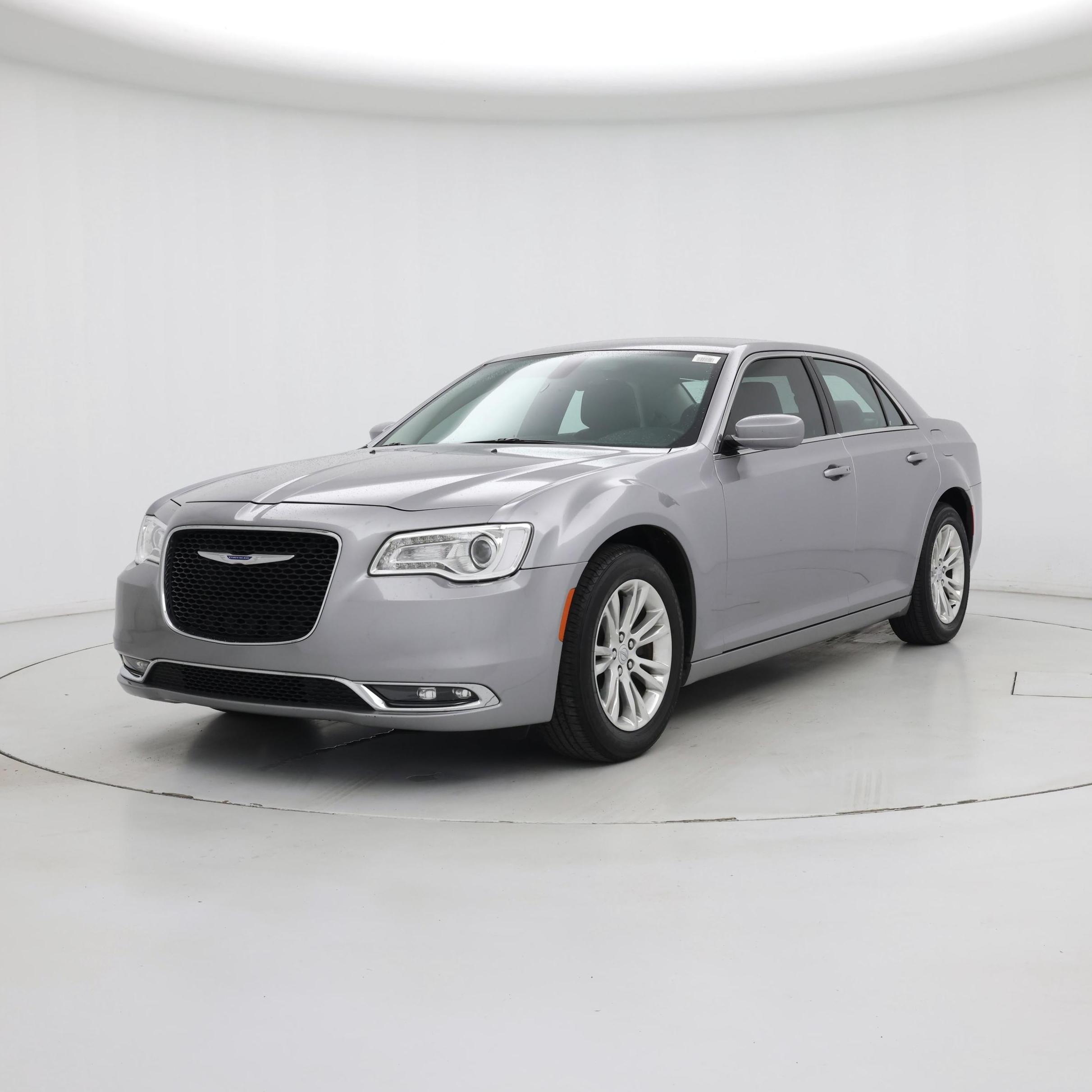 Thumbnail: 2018 Chrysler 300 - 4