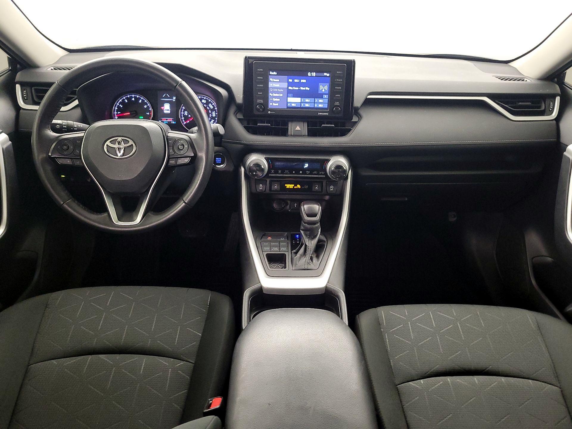 Thumbnail: 2021 Toyota RAV4 - 9