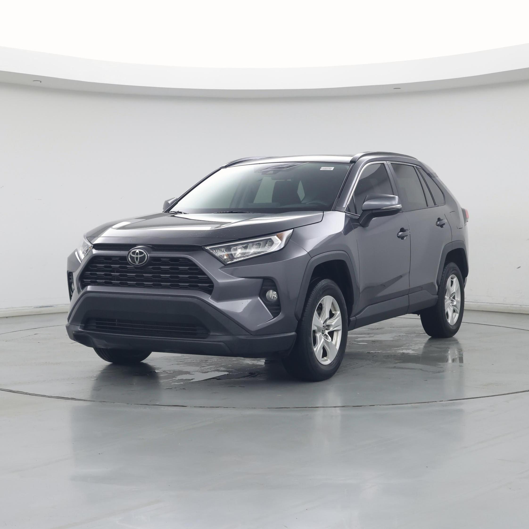 Thumbnail: 2021 Toyota RAV4 - 4