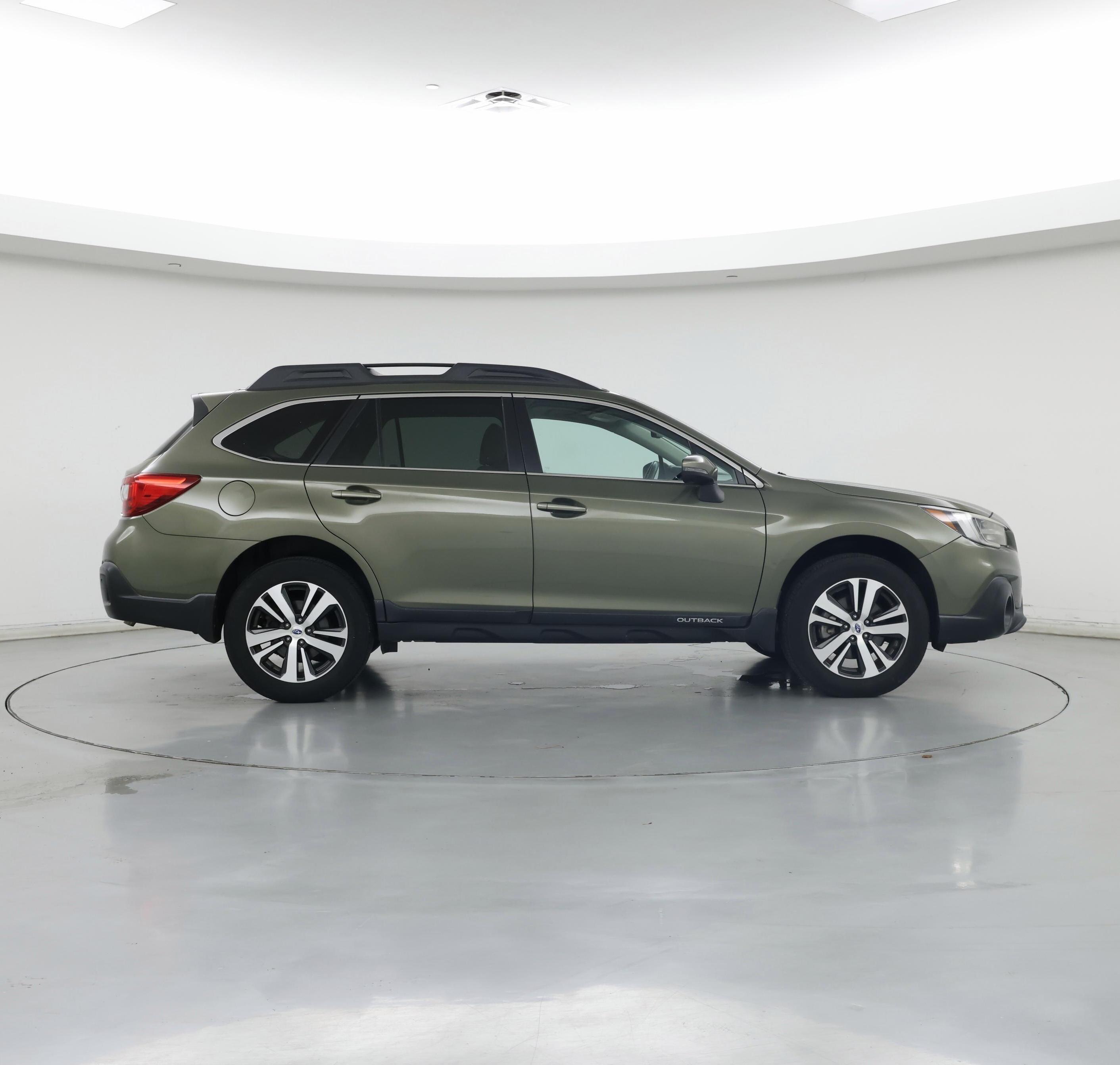 Thumbnail: 2018 Subaru Outback - 7