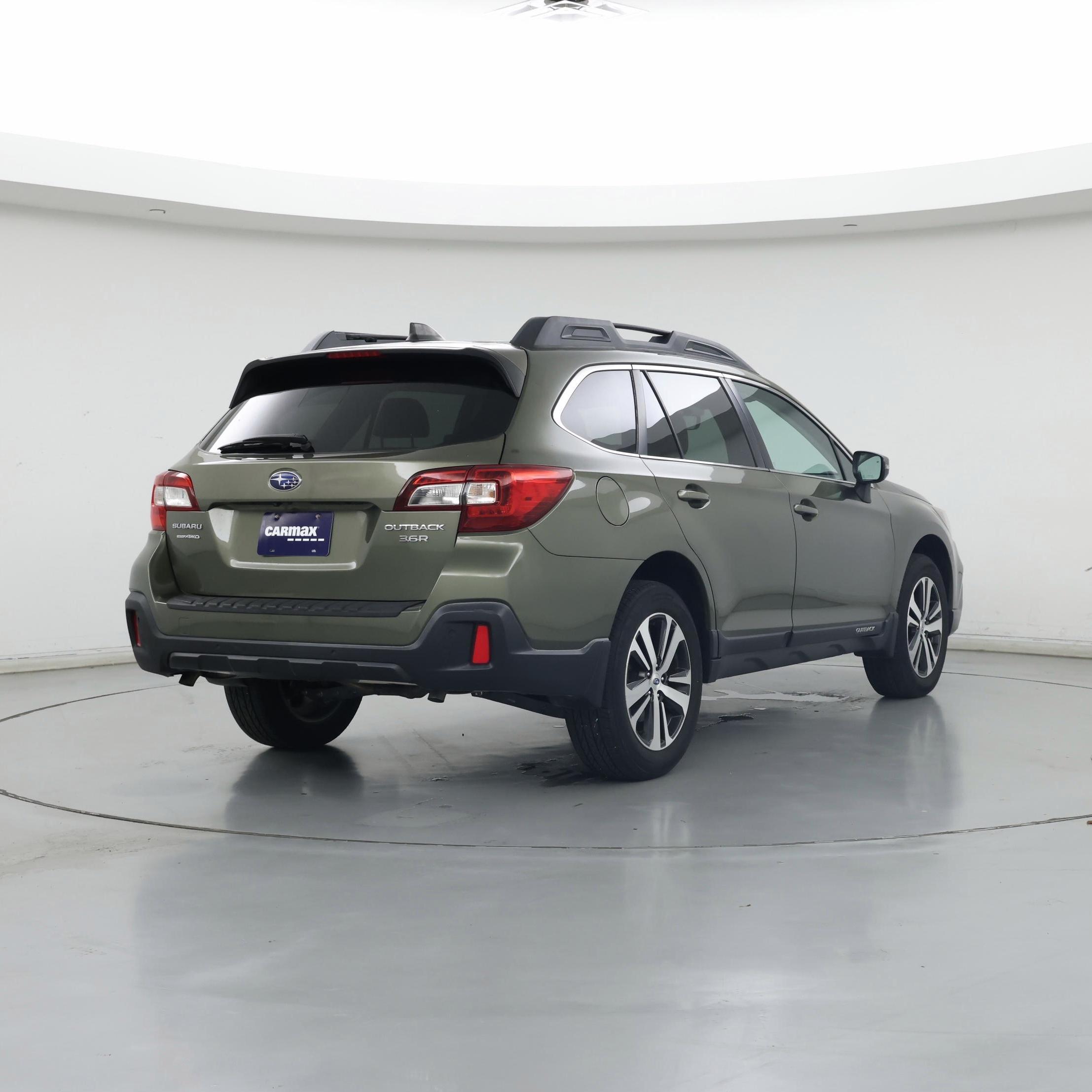 Thumbnail: 2018 Subaru Outback - 8