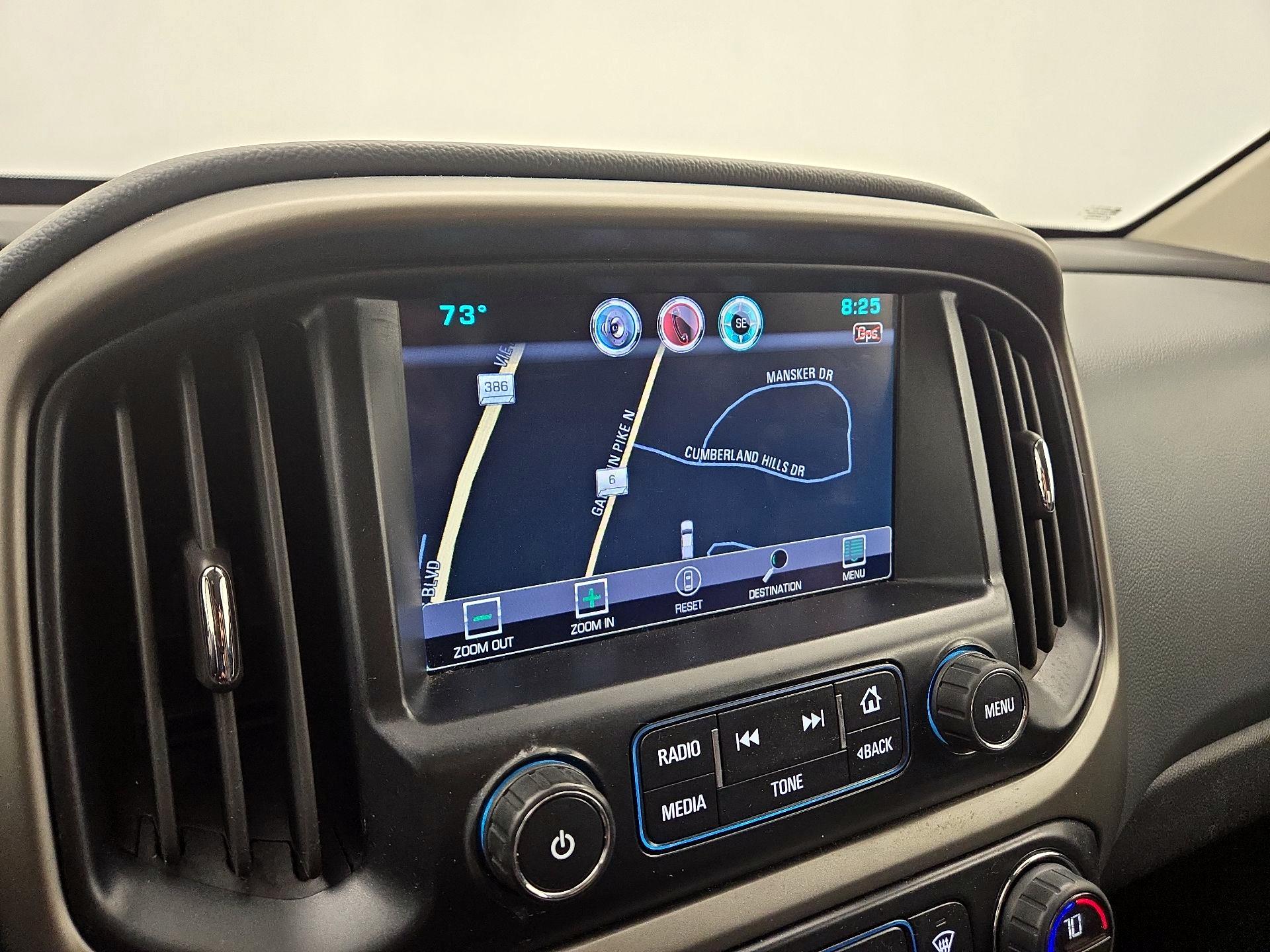 Thumbnail: 2015 Chevrolet Colorado - 14