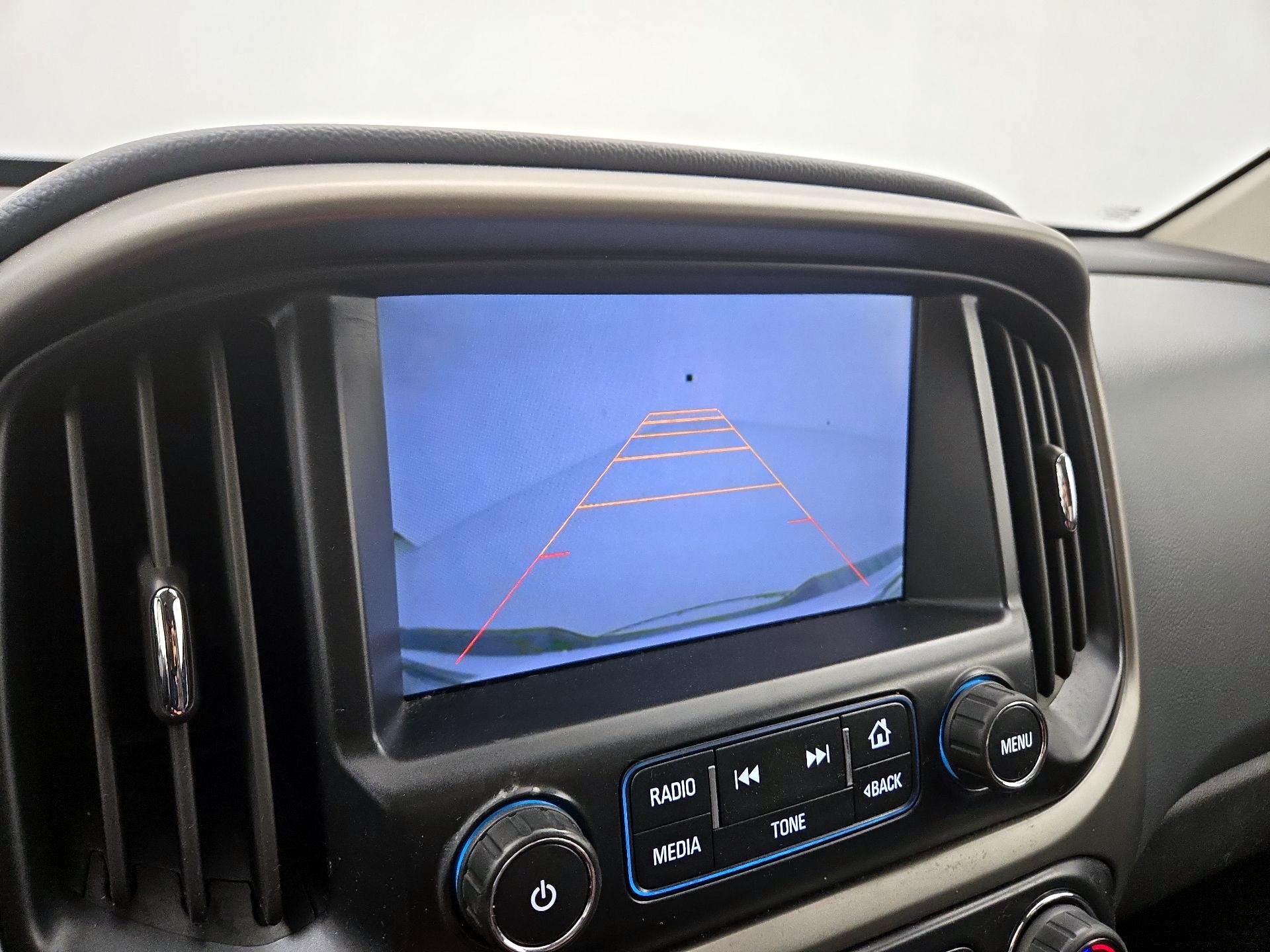 Thumbnail: 2015 Chevrolet Colorado - 15