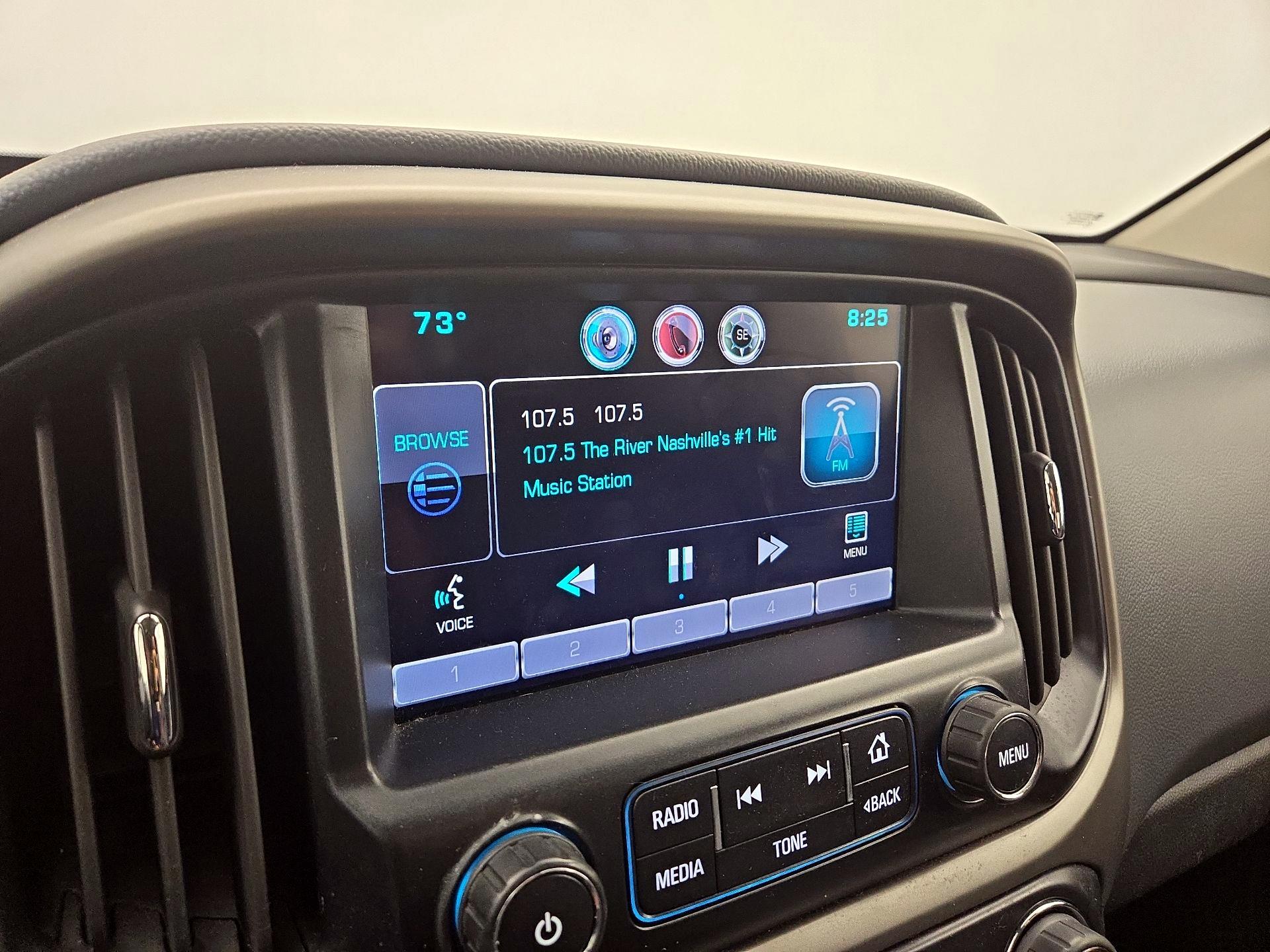 Thumbnail: 2015 Chevrolet Colorado - 16