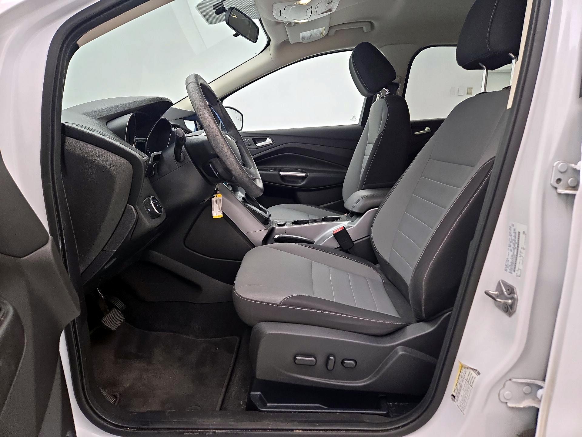 Thumbnail: 2016 Ford Escape - 11