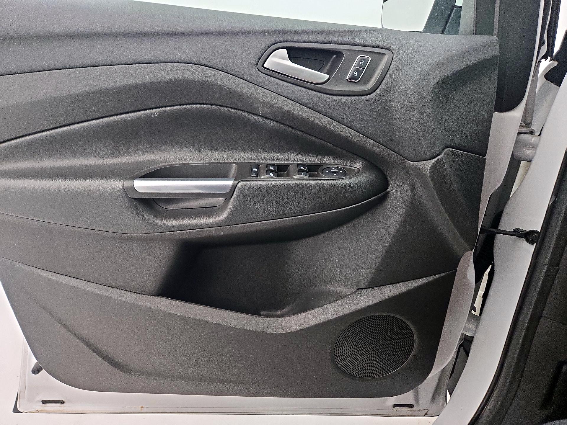 Thumbnail: 2016 Ford Escape - 12