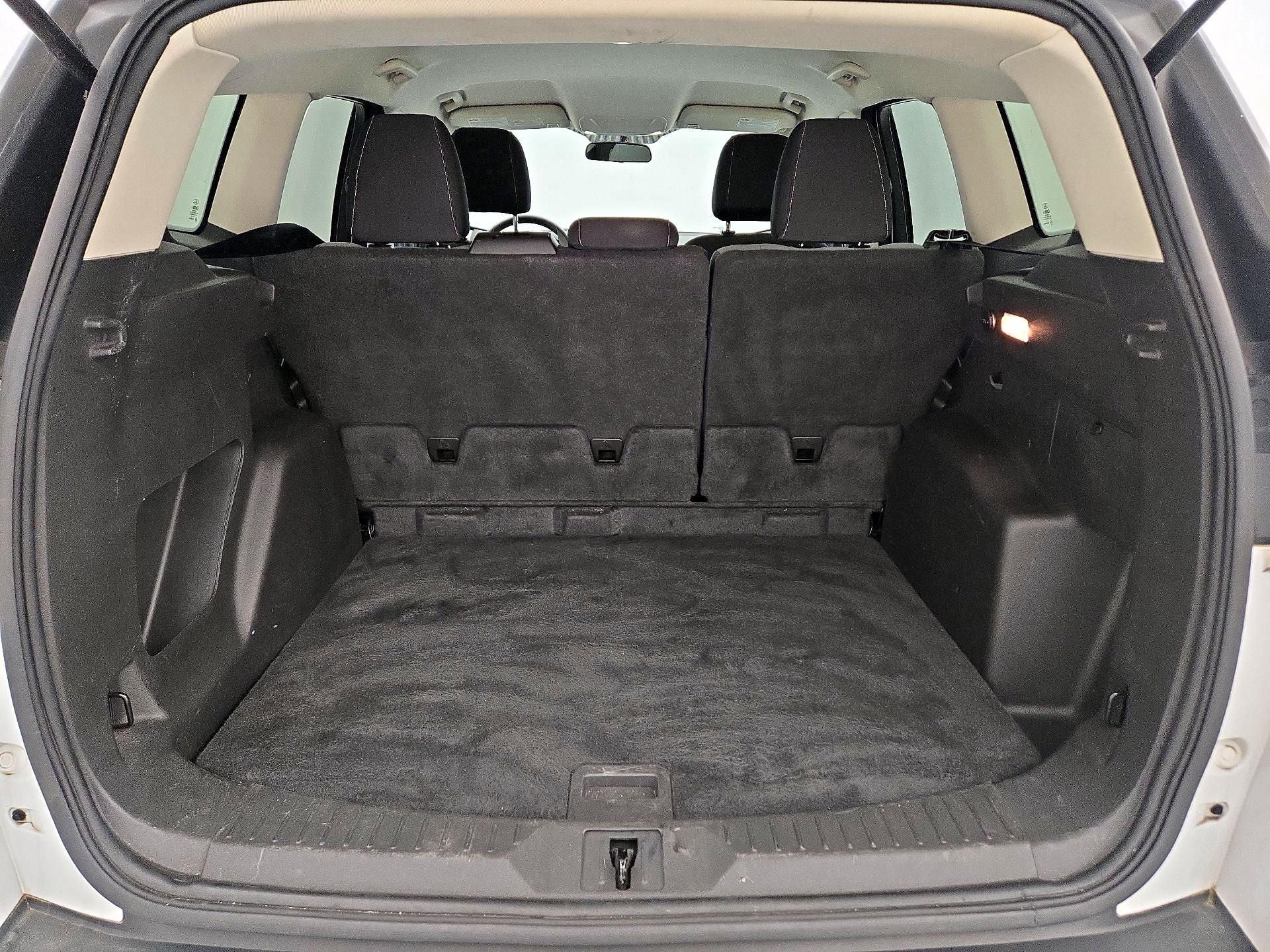 Thumbnail: 2016 Ford Escape - 20