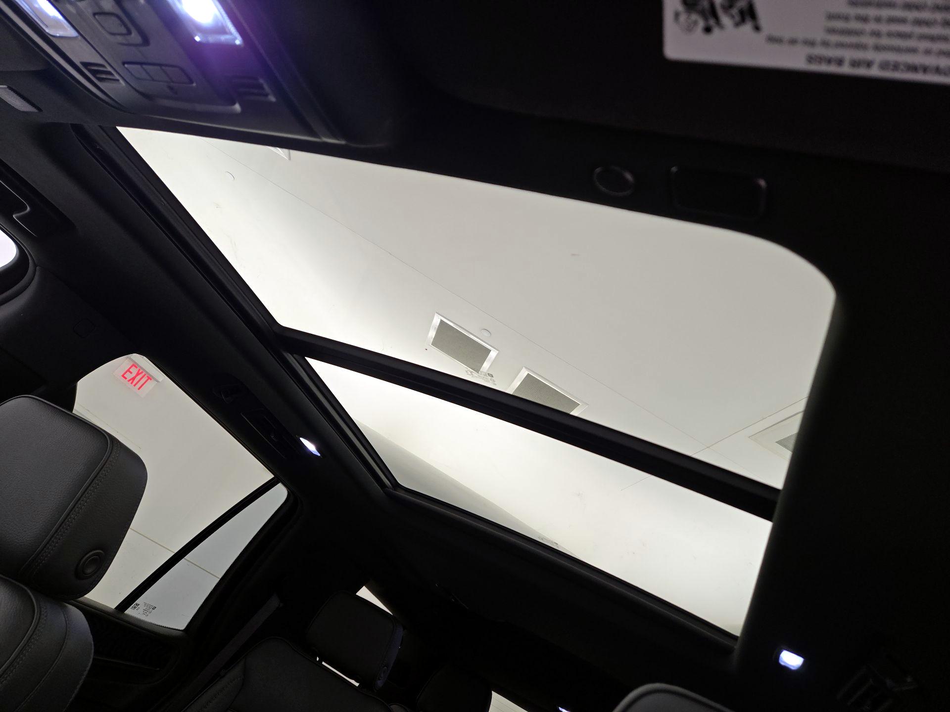 Thumbnail: 2022 GMC Yukon - 19
