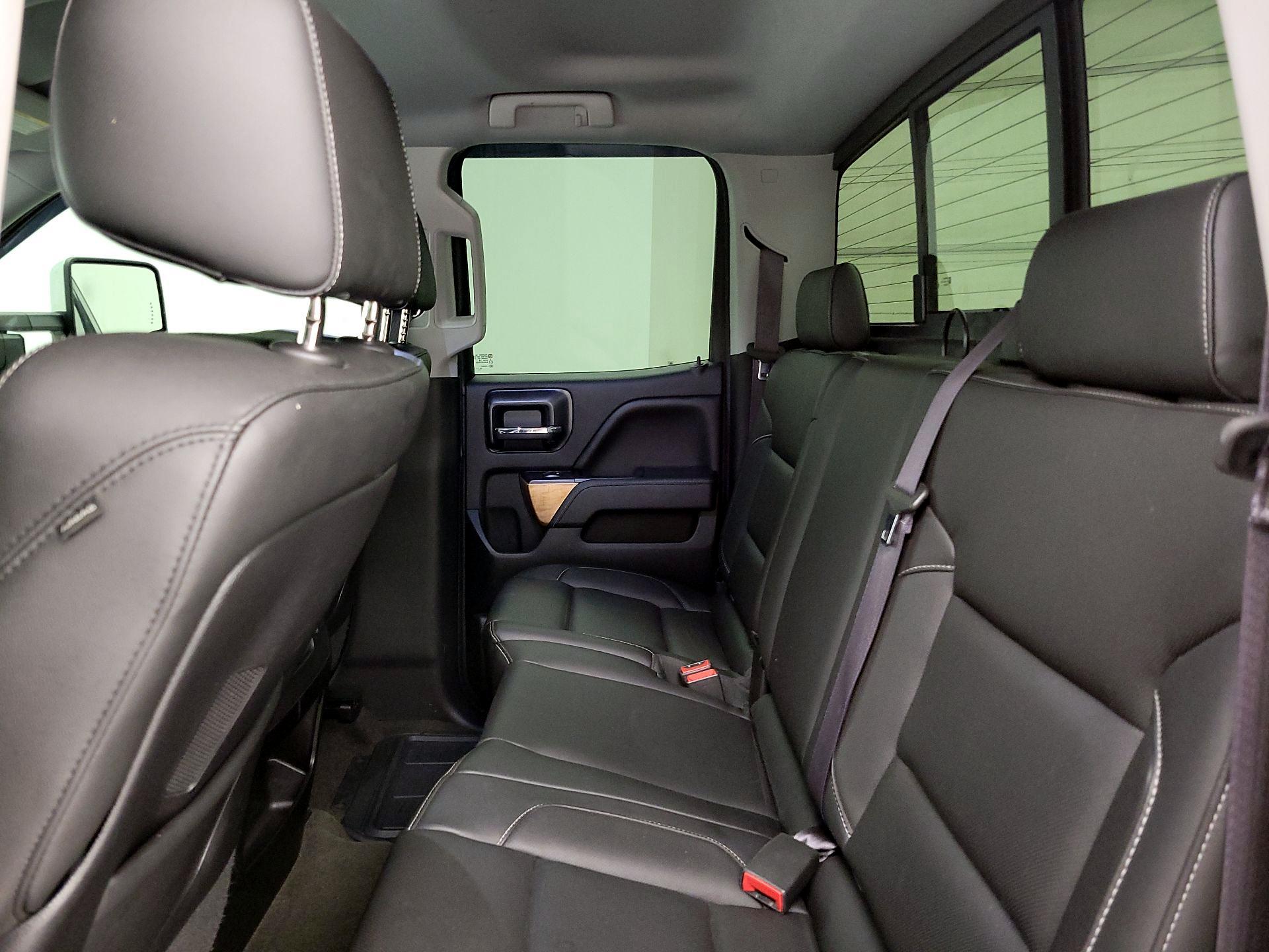 Thumbnail: 2015 Chevrolet Silverado 1500 - 18