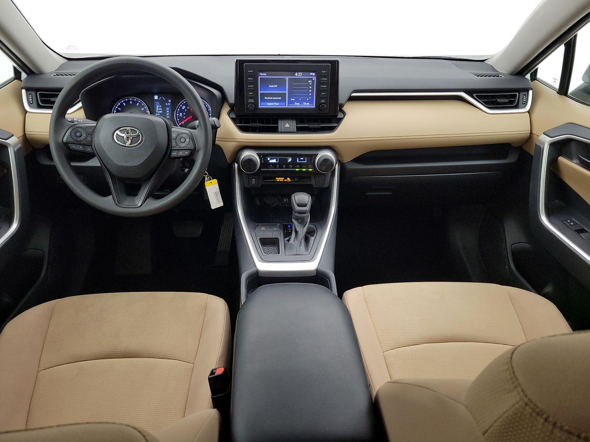 Thumbnail: 2019 Toyota RAV4 - 9