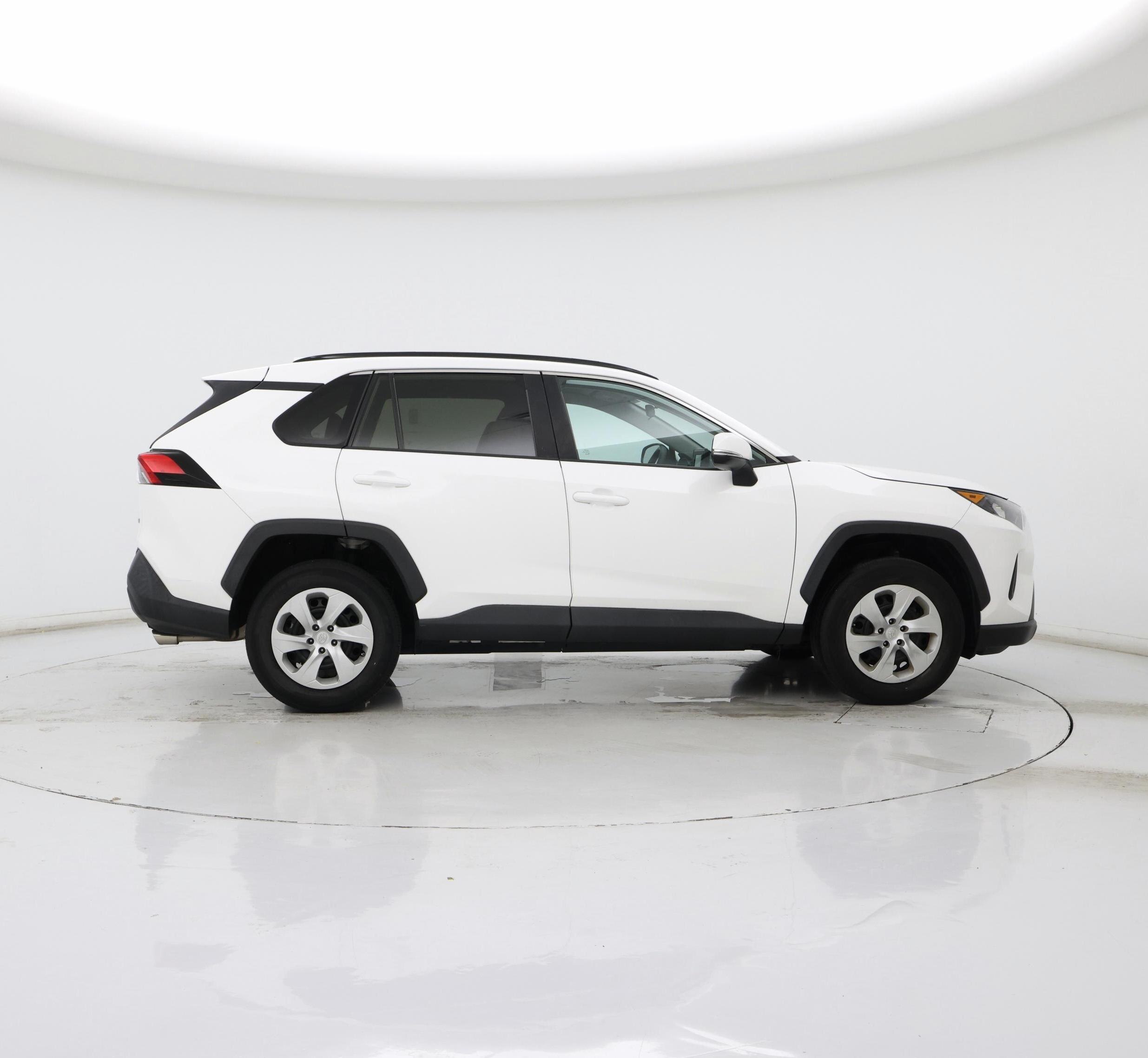 Thumbnail: 2019 Toyota RAV4 - 7