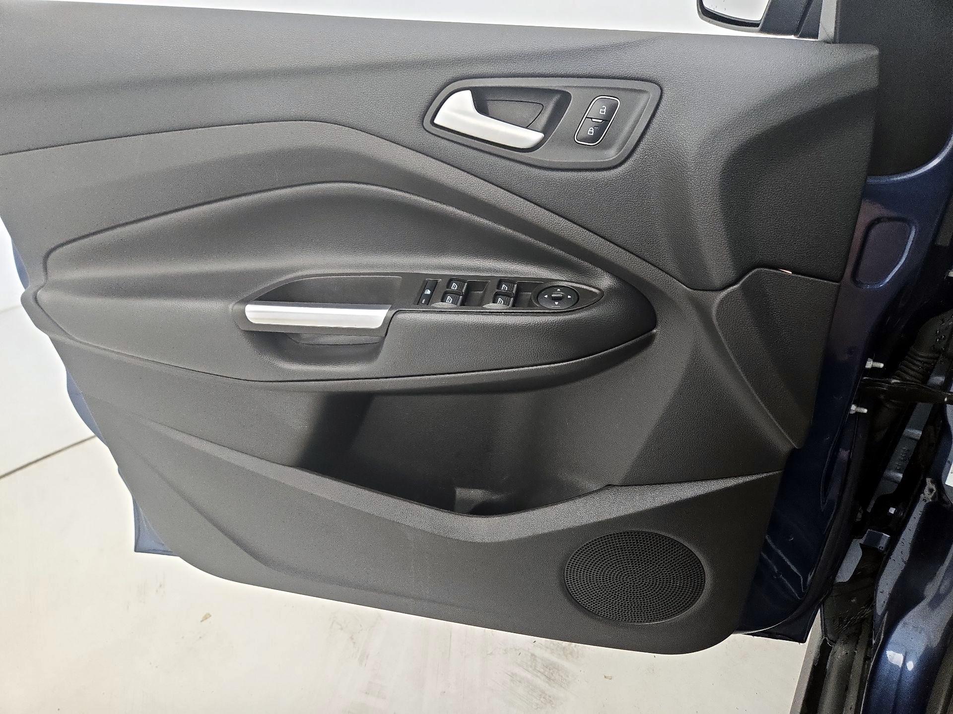 Thumbnail: 2018 Ford C-Max - 12