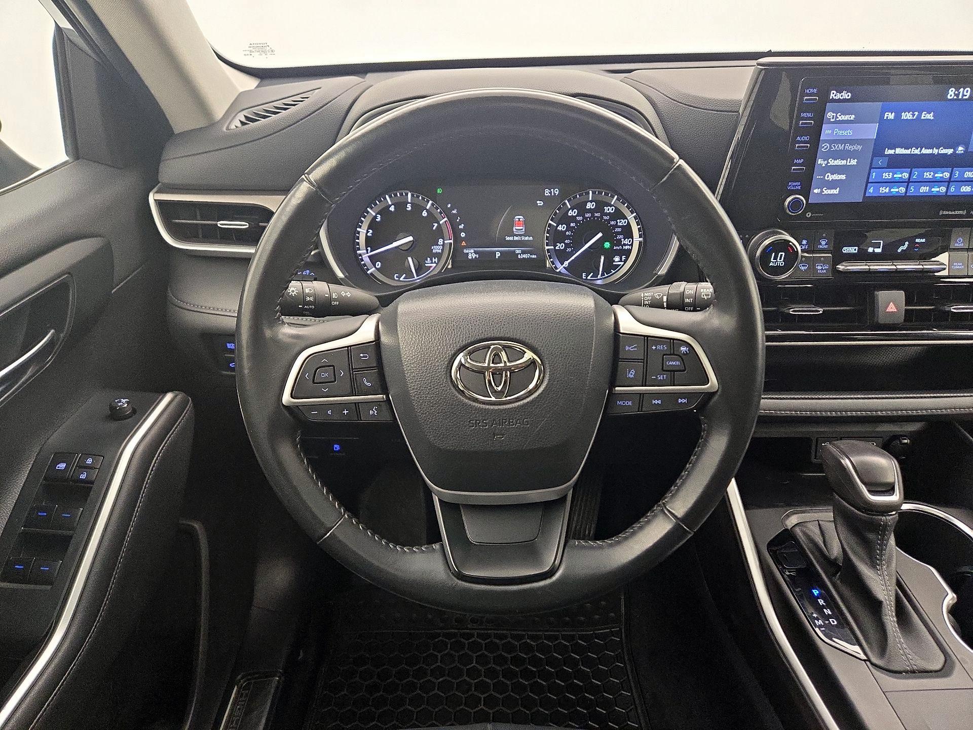 Thumbnail: 2022 Toyota Highlander - 10