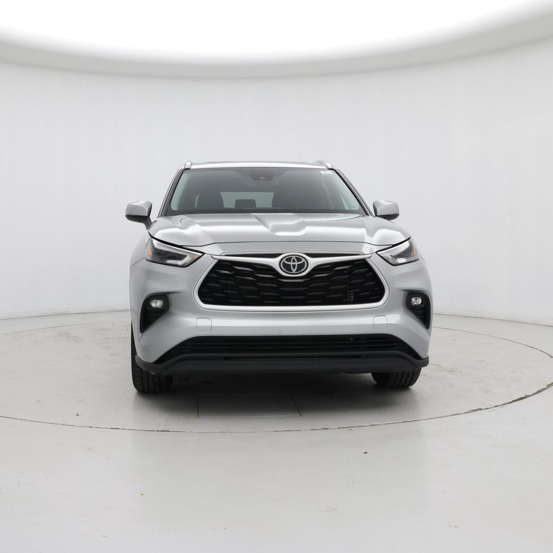Thumbnail: 2022 Toyota Highlander - 5