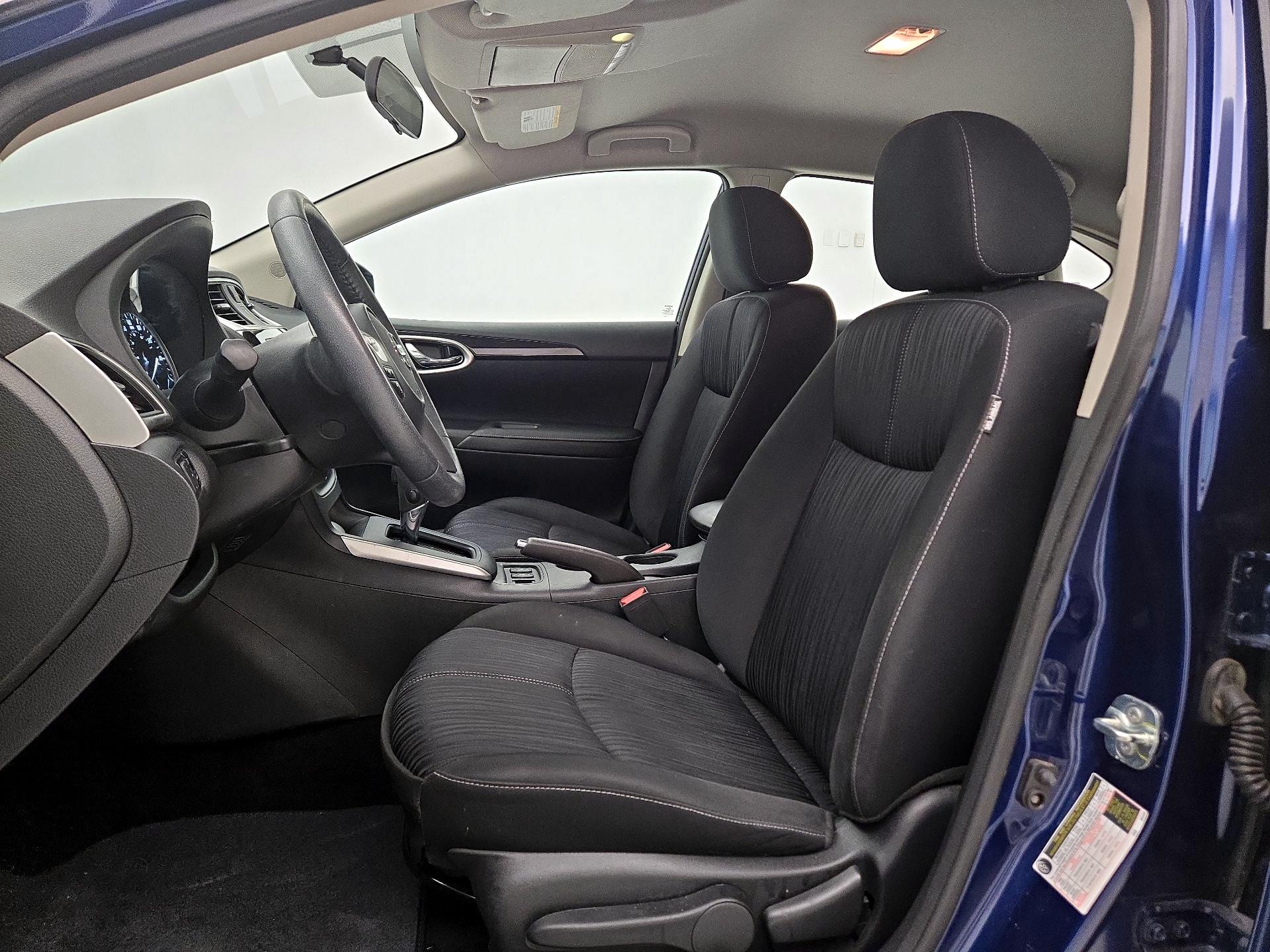 Thumbnail: 2018 Nissan Sentra - 11