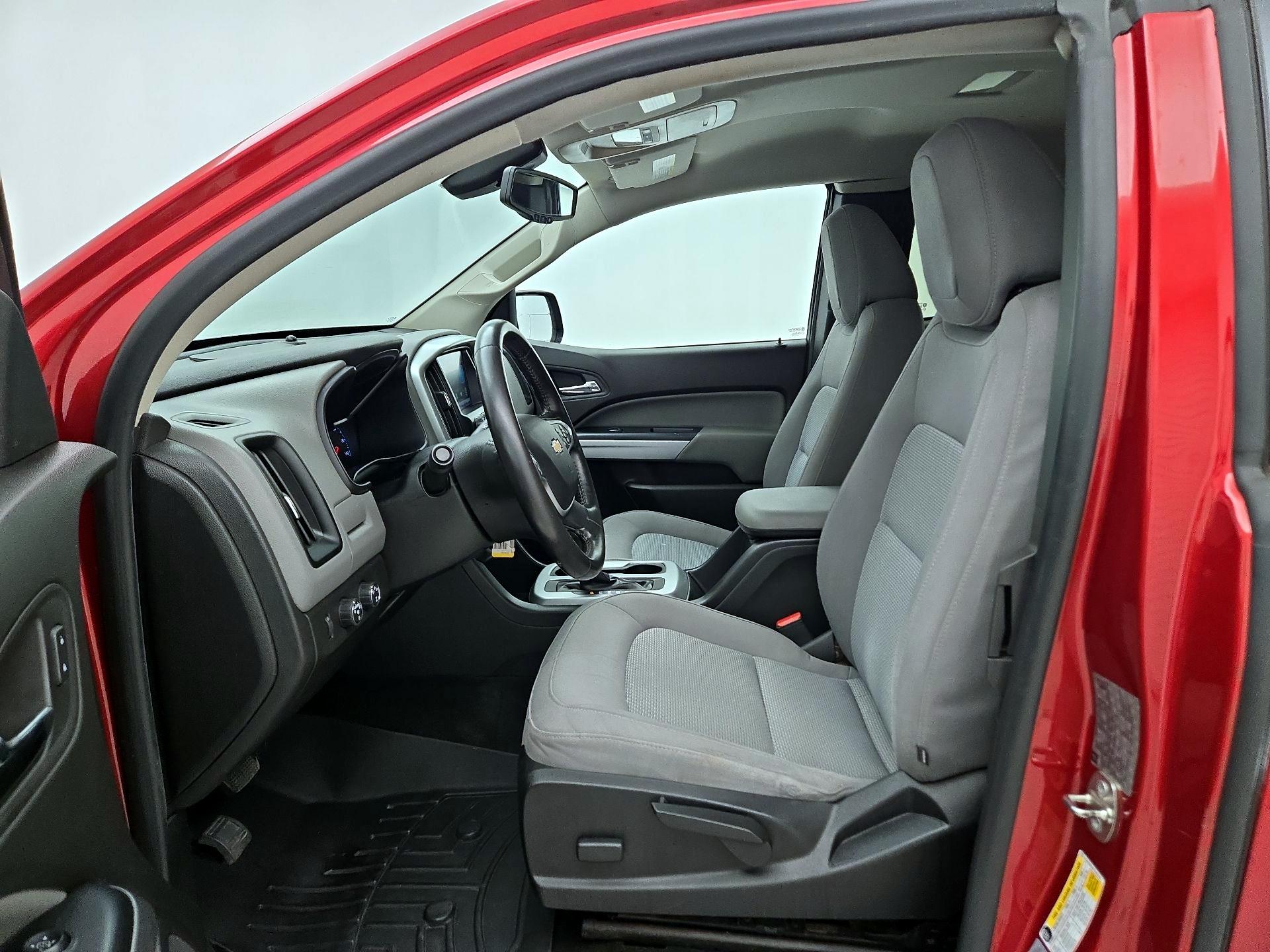 Thumbnail: 2015 Chevrolet Colorado - 11