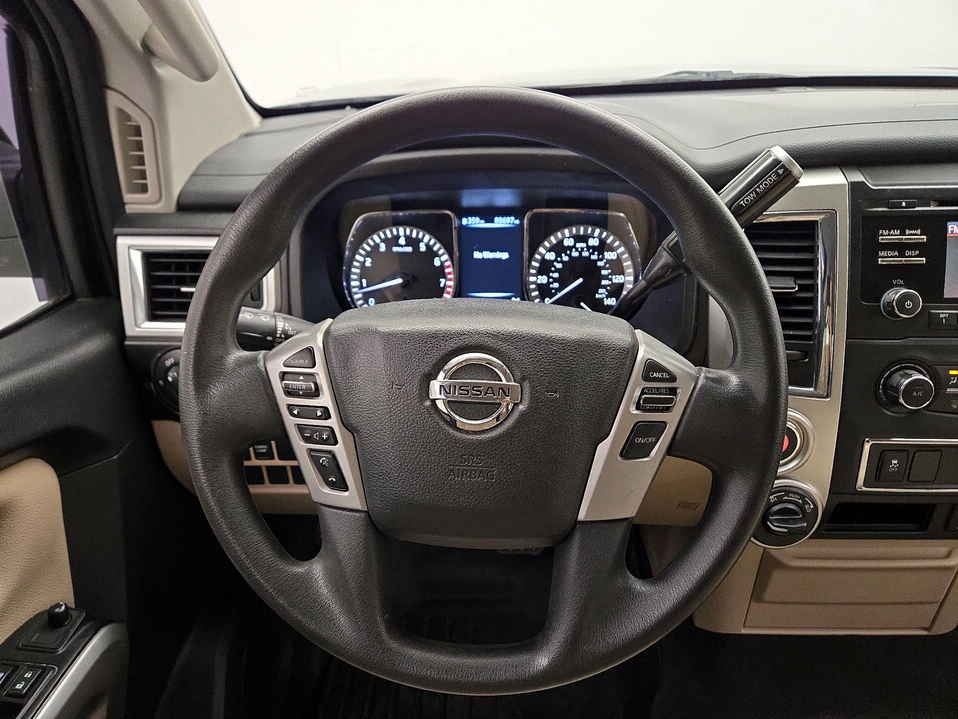 Thumbnail: 2018 Nissan Titan - 10