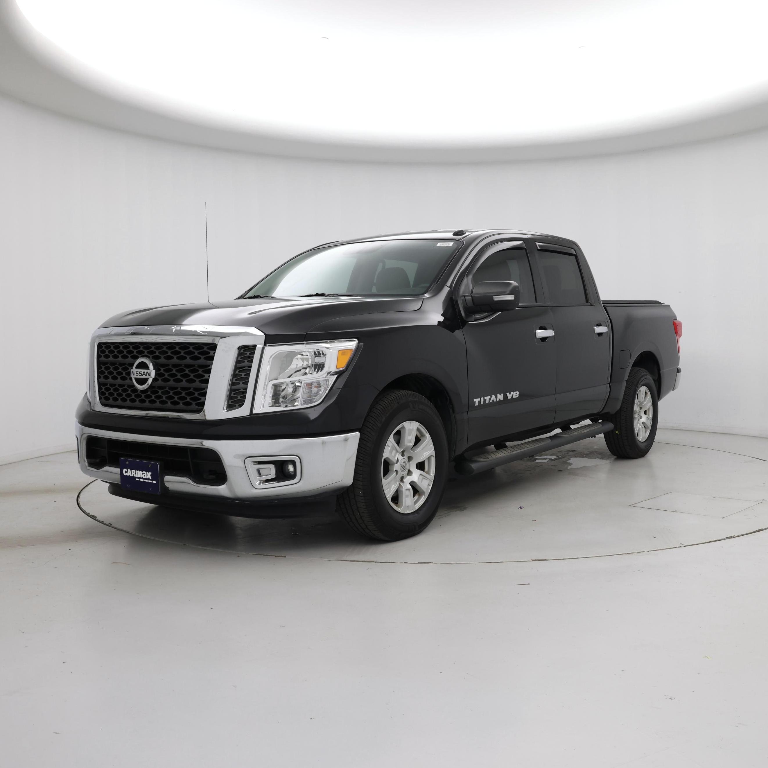 Thumbnail: 2018 Nissan Titan - 4
