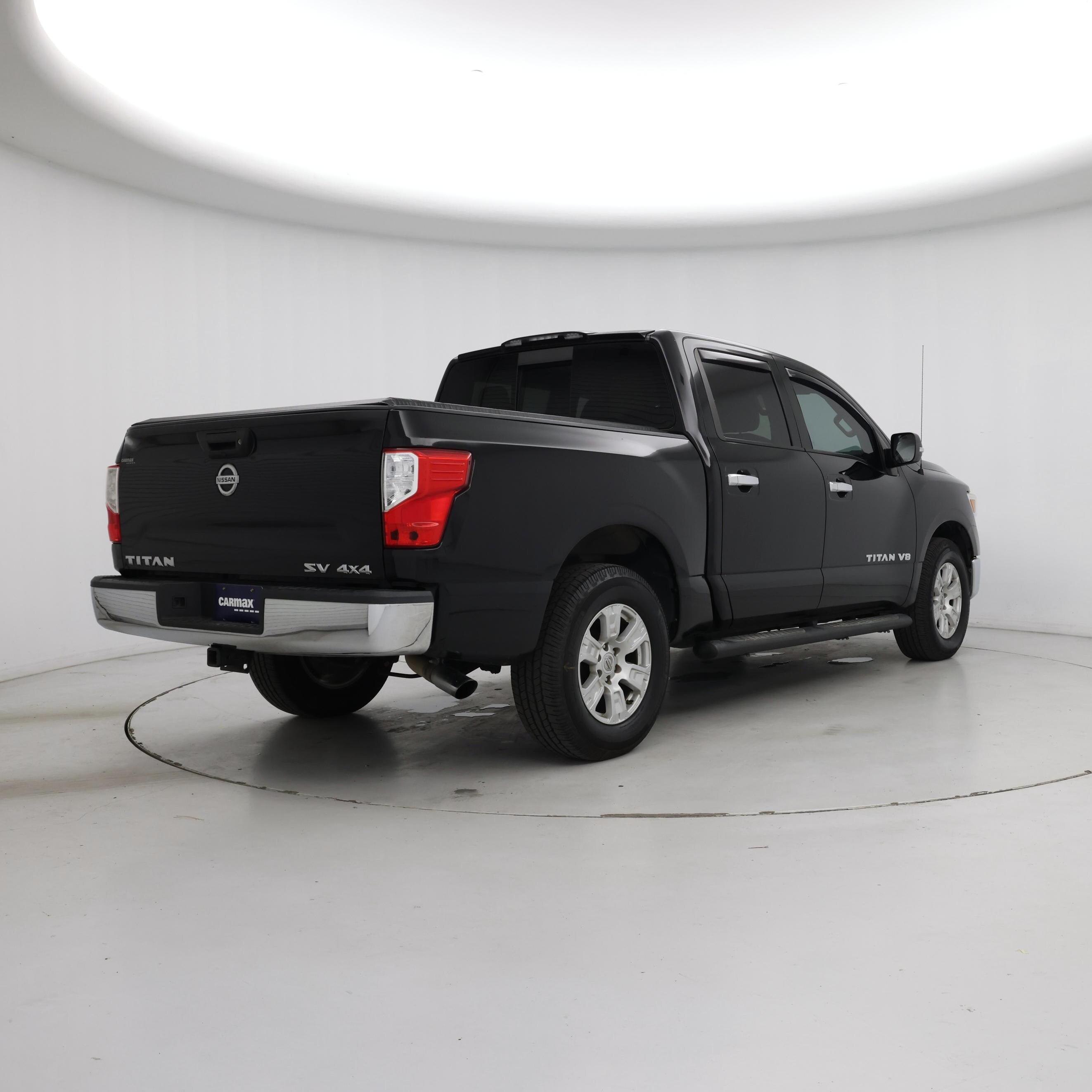 Thumbnail: 2018 Nissan Titan - 8