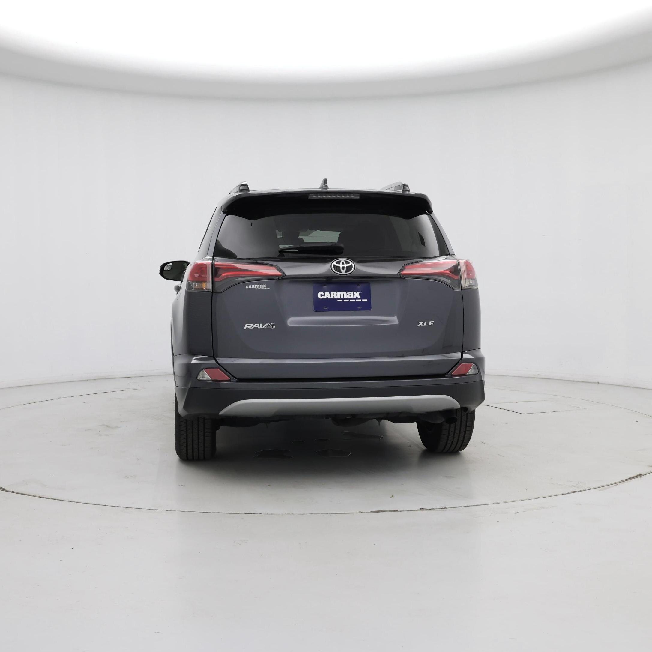 Thumbnail: 2017 Toyota RAV4 - 6