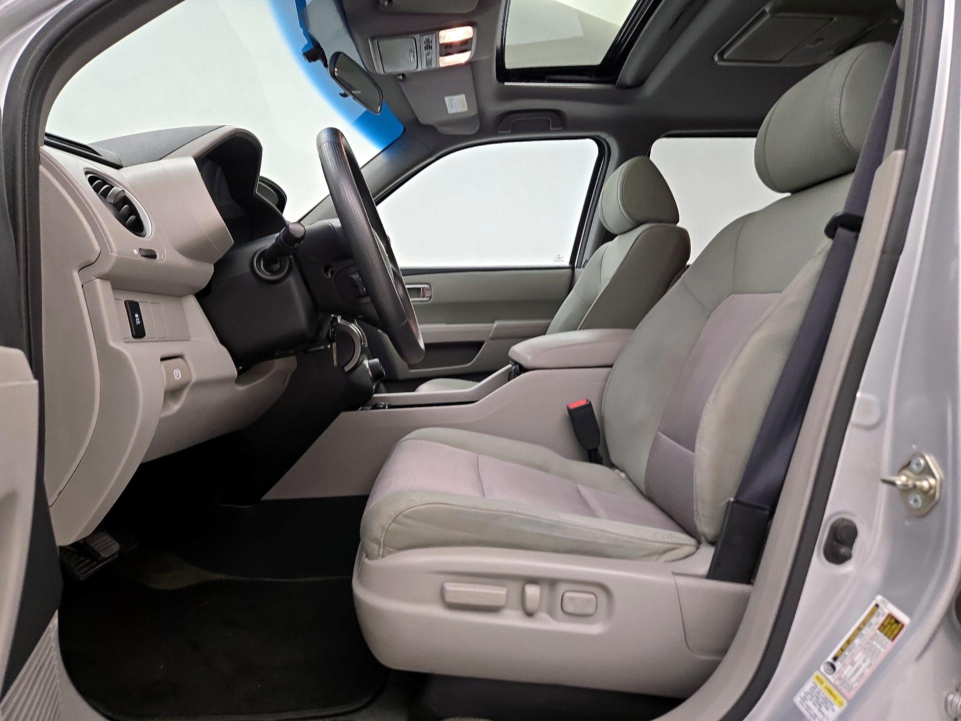 Thumbnail: 2015 Honda Pilot - 11