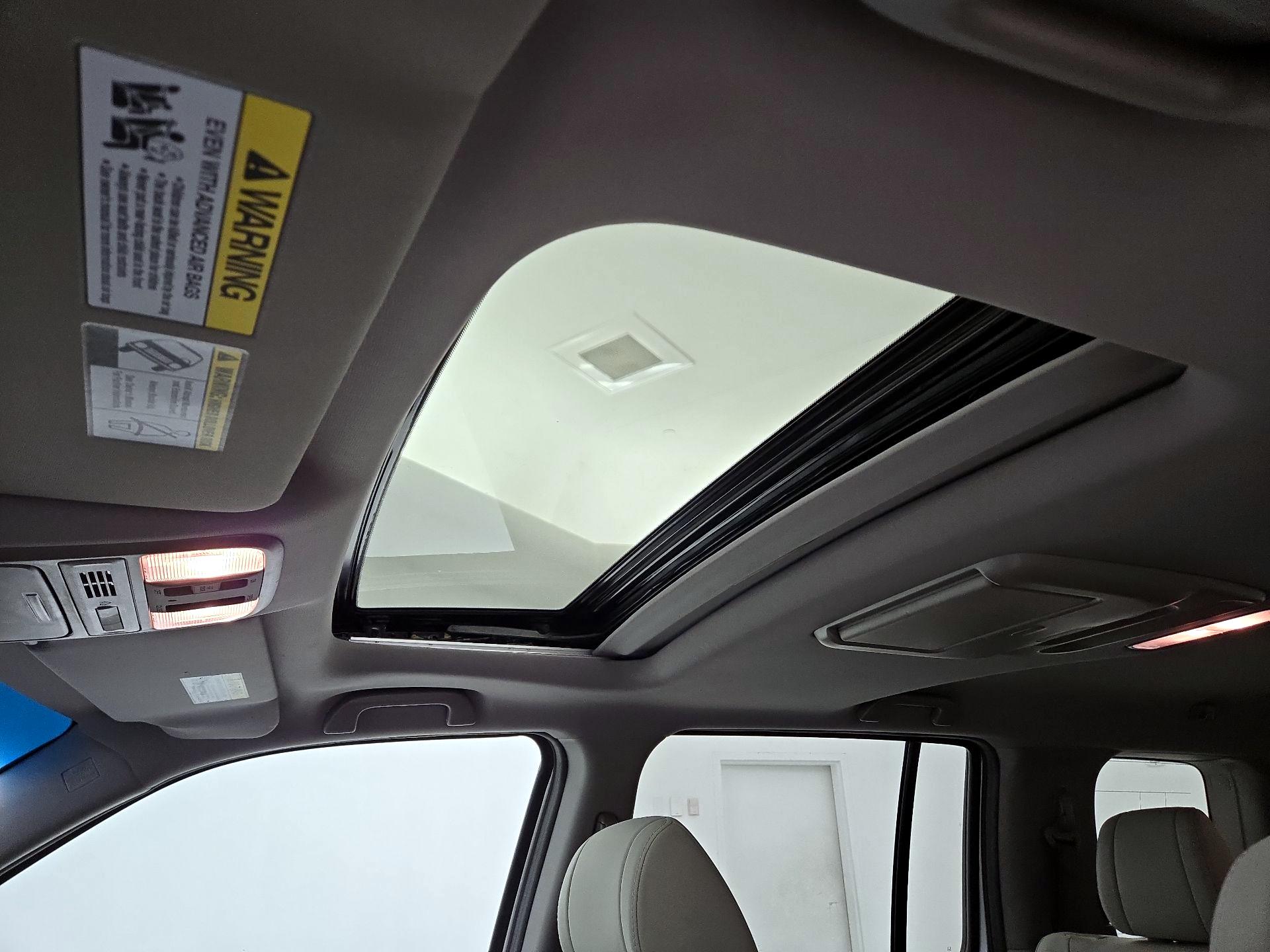 Thumbnail: 2015 Honda Pilot - 19