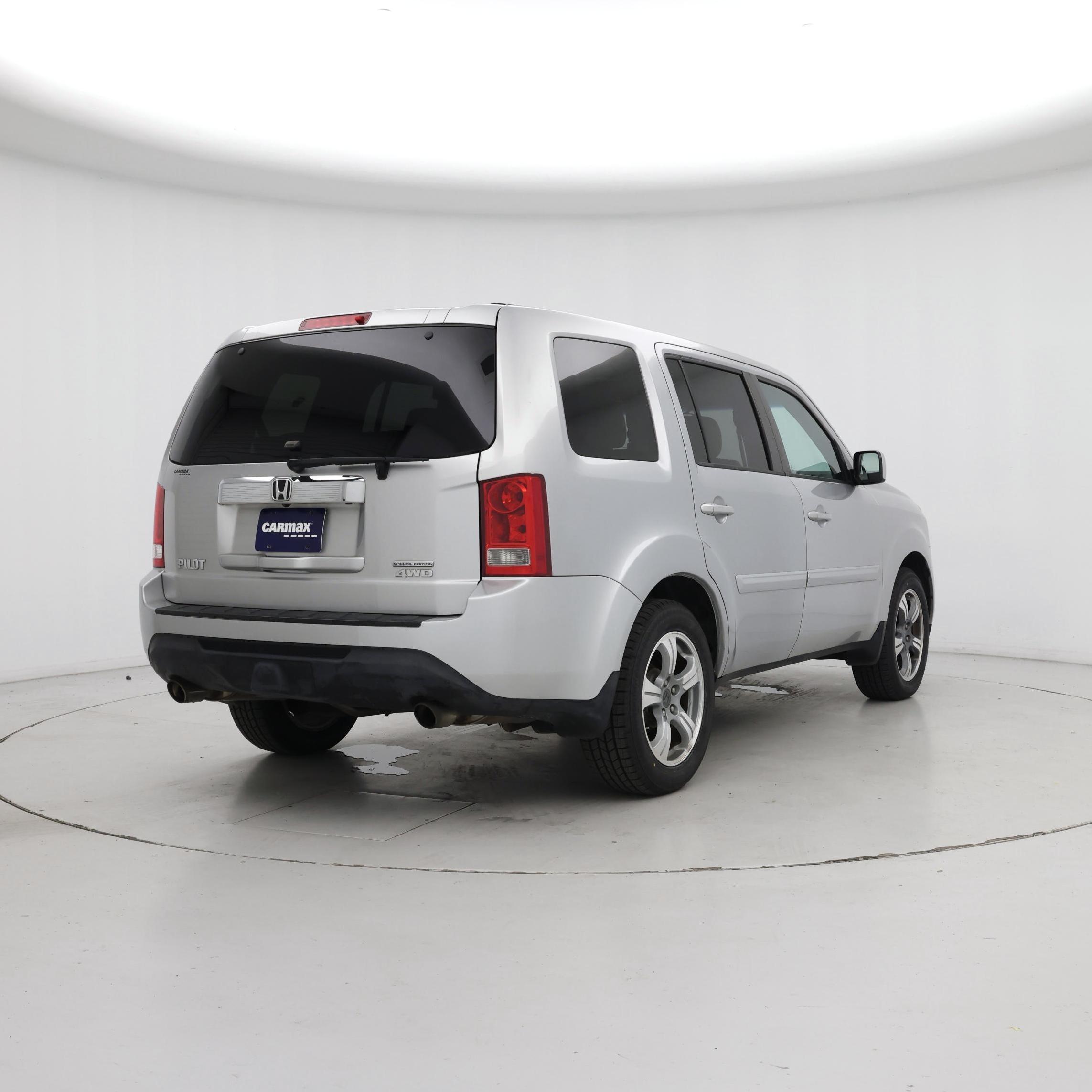 Thumbnail: 2015 Honda Pilot - 8