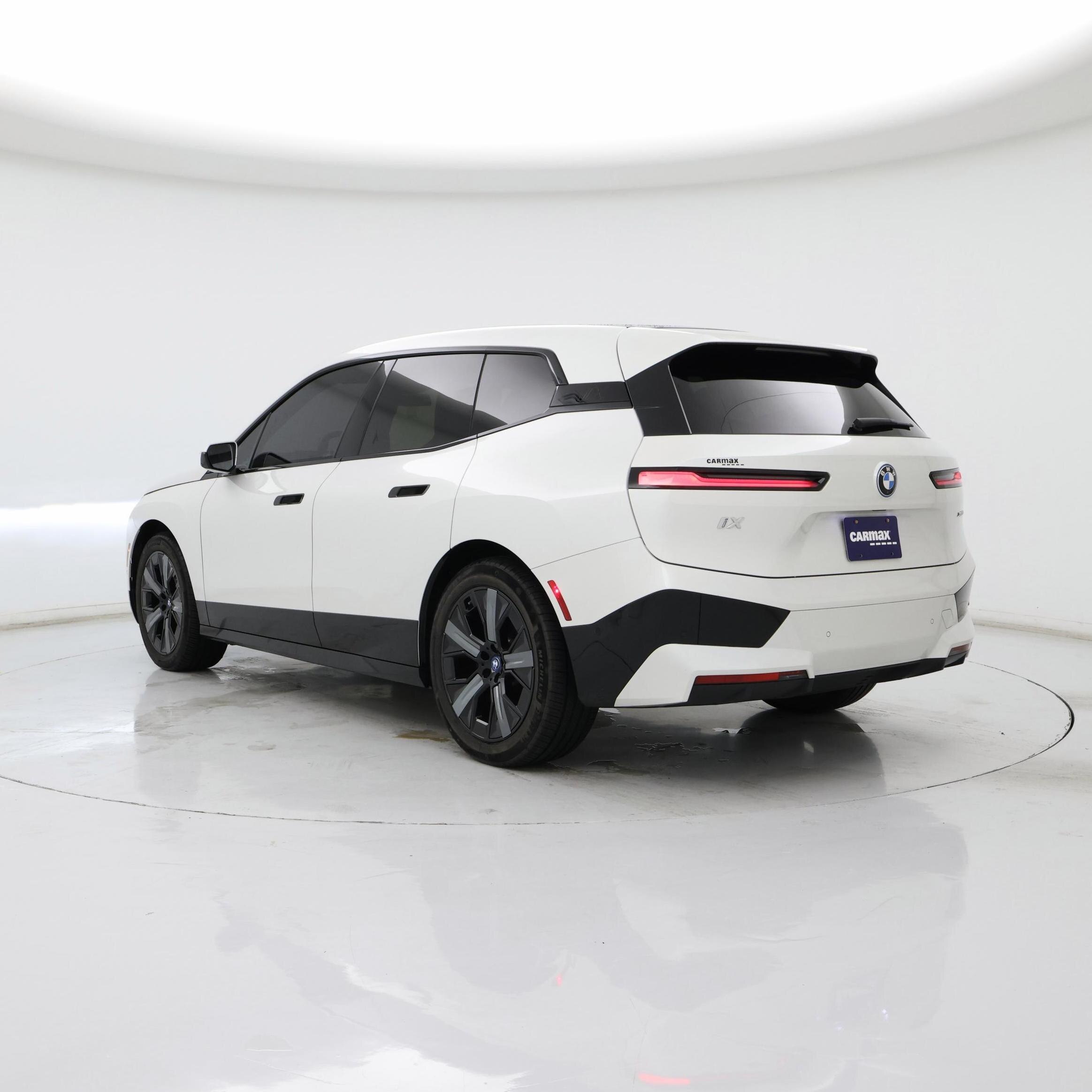 Thumbnail: 2022 BMW iX - 2