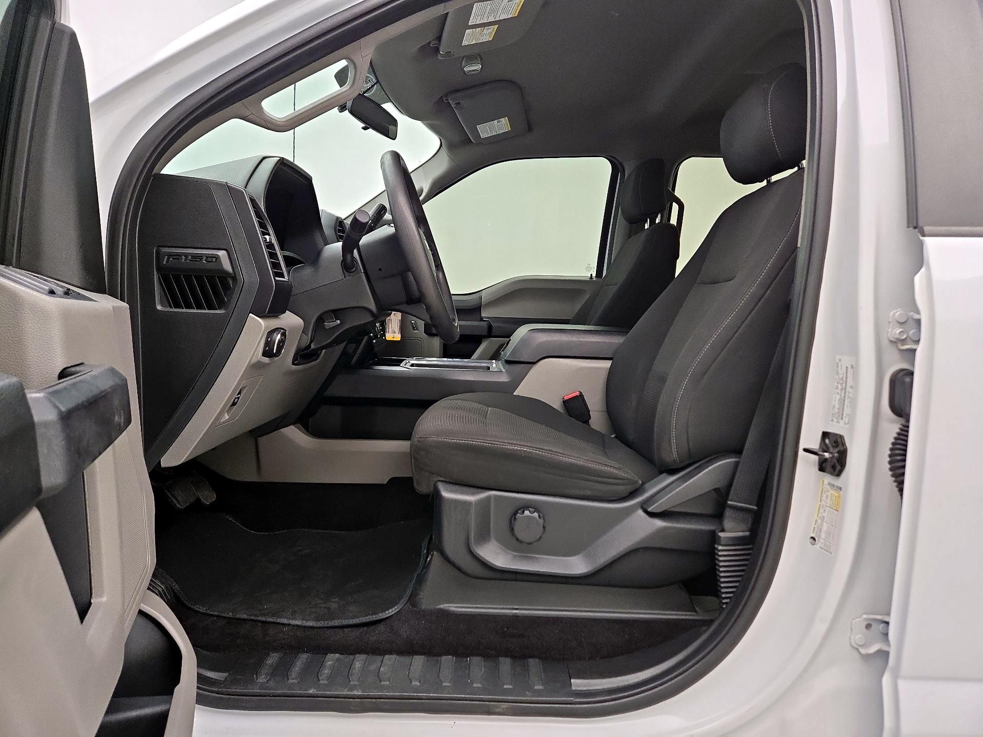 Thumbnail: 2017 Ford F-150 - 11