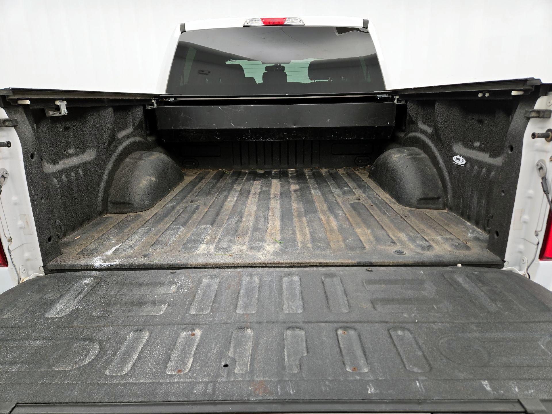 Thumbnail: 2017 Ford F-150 - 20