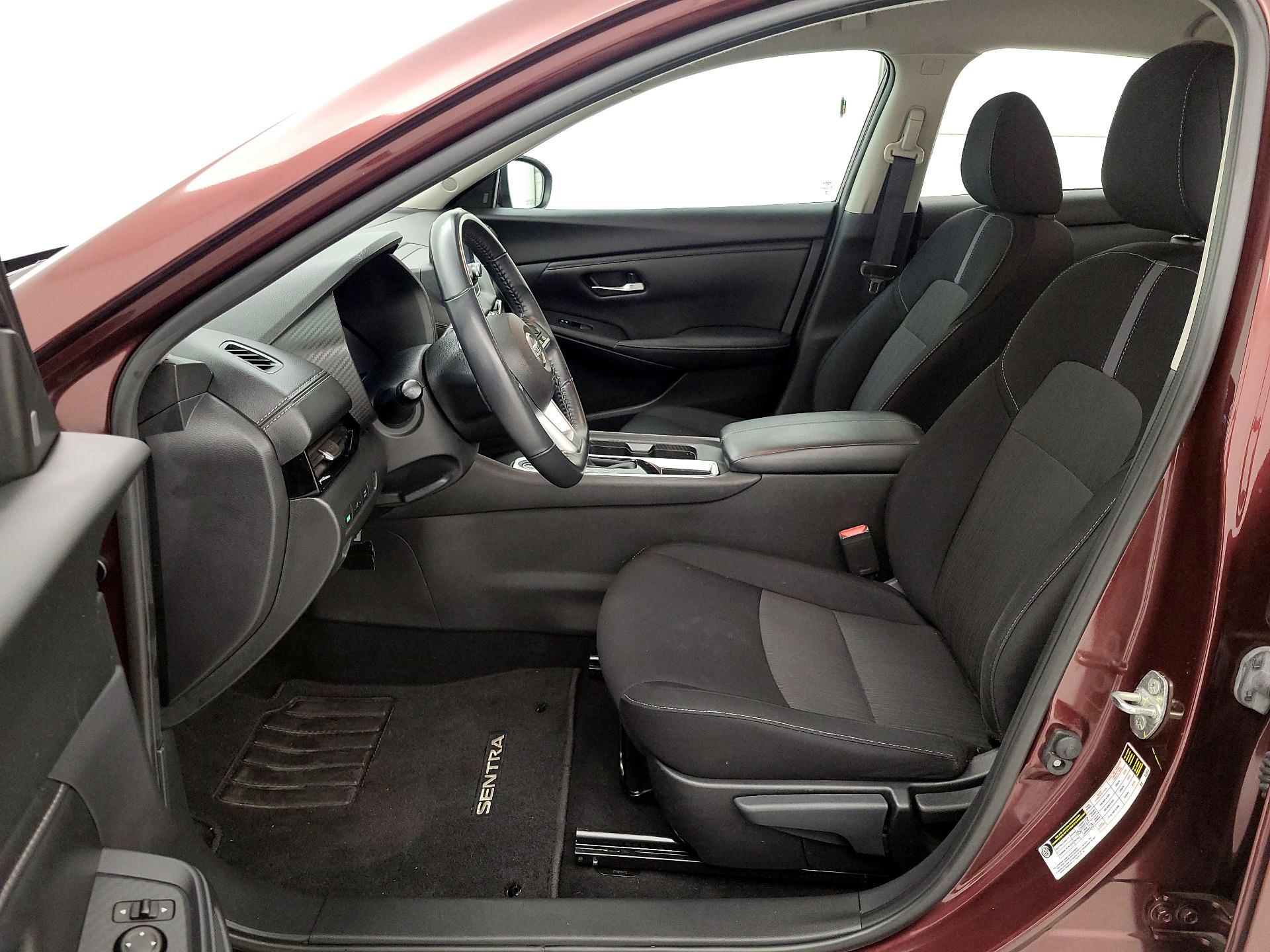 Thumbnail: 2022 Nissan Sentra - 11