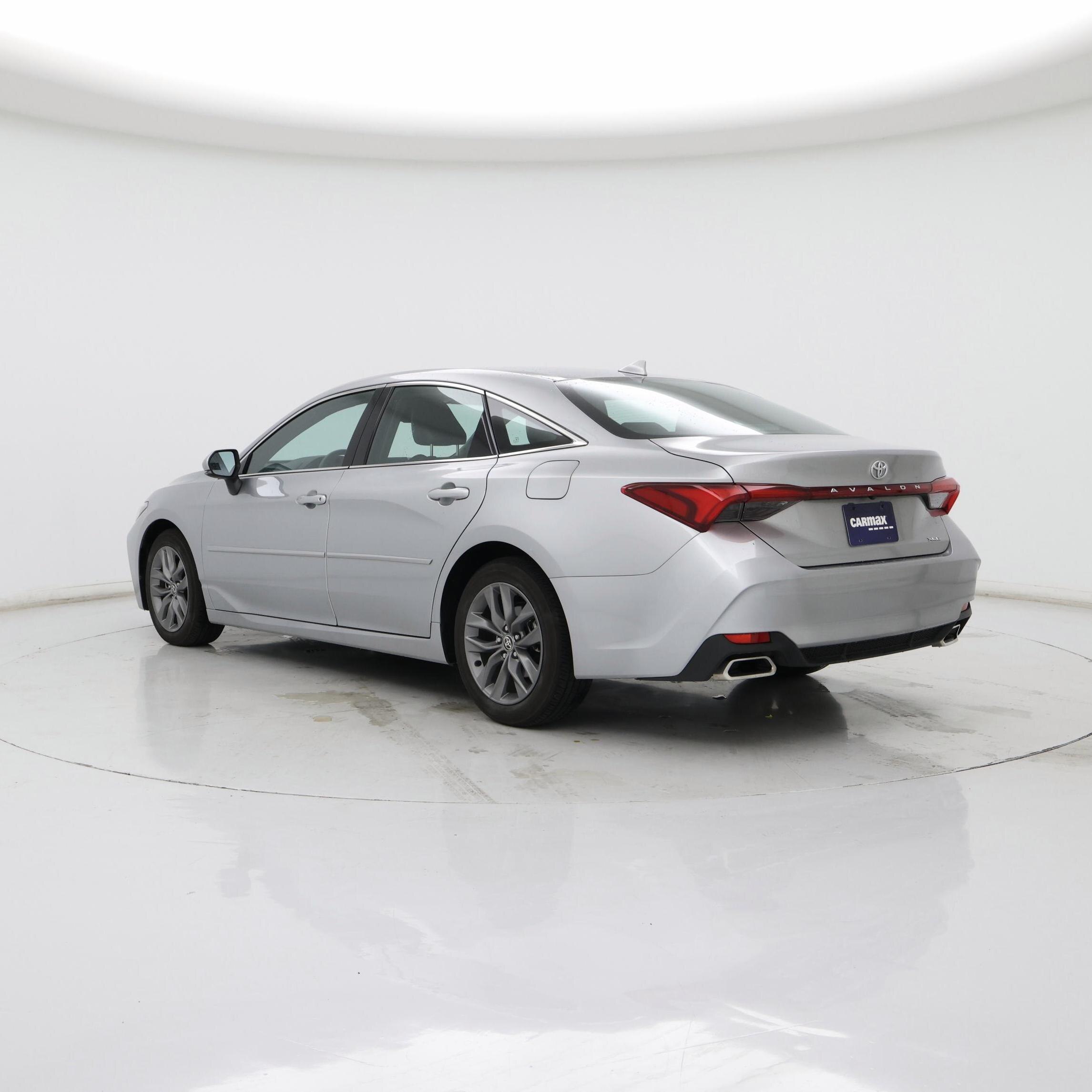 Thumbnail: 2022 Toyota Avalon - 2