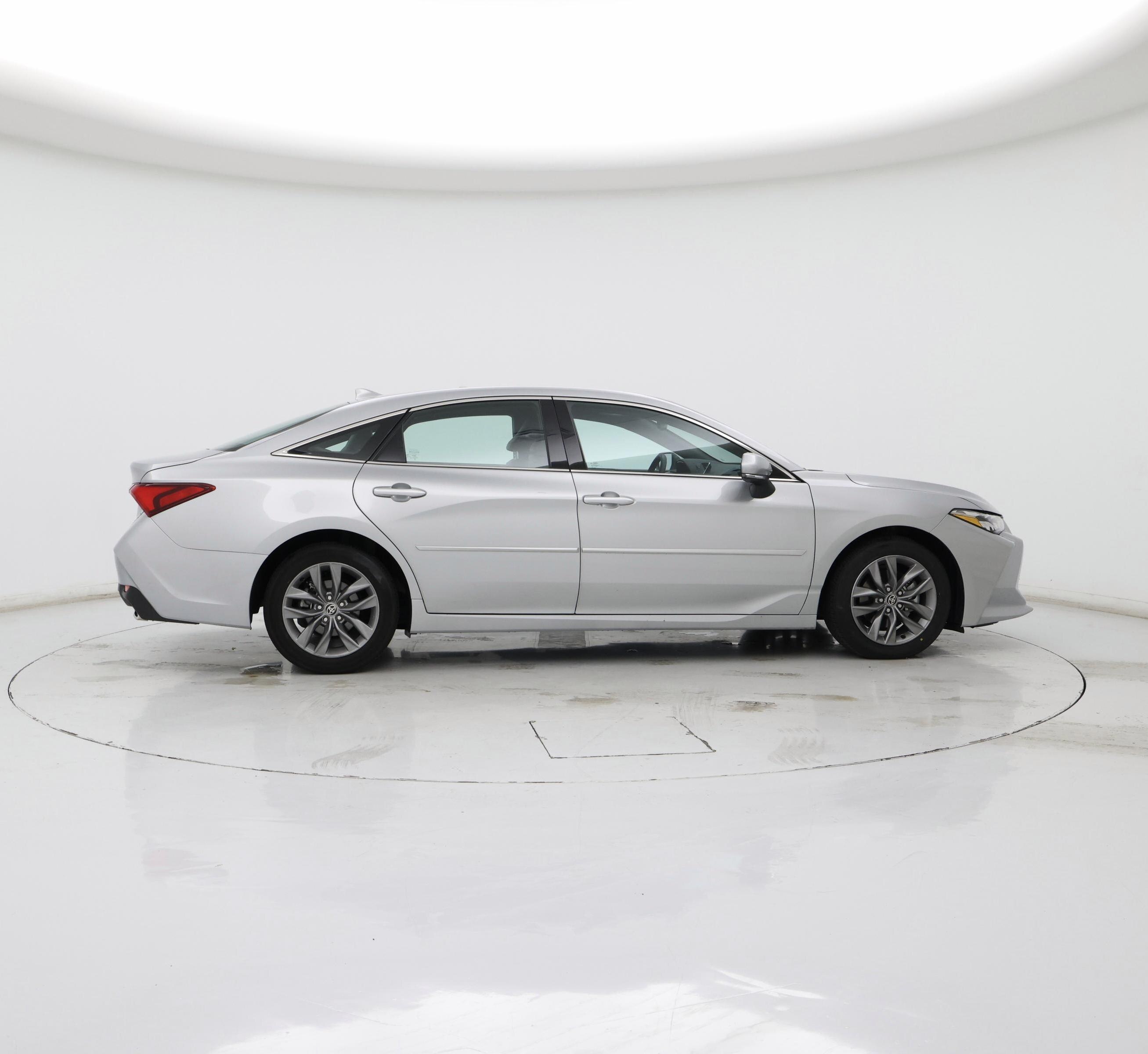 Thumbnail: 2022 Toyota Avalon - 7