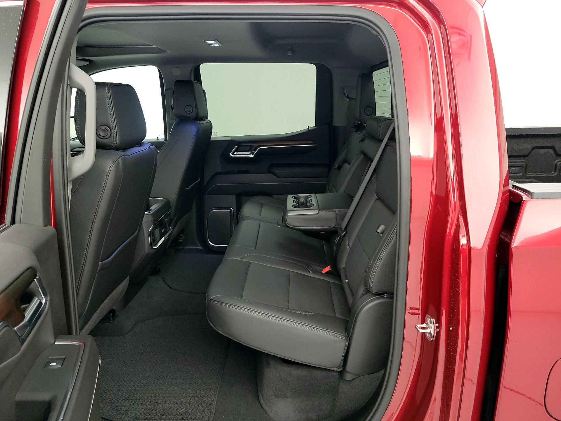 Thumbnail: 2024 GMC Sierra 1500 - 16