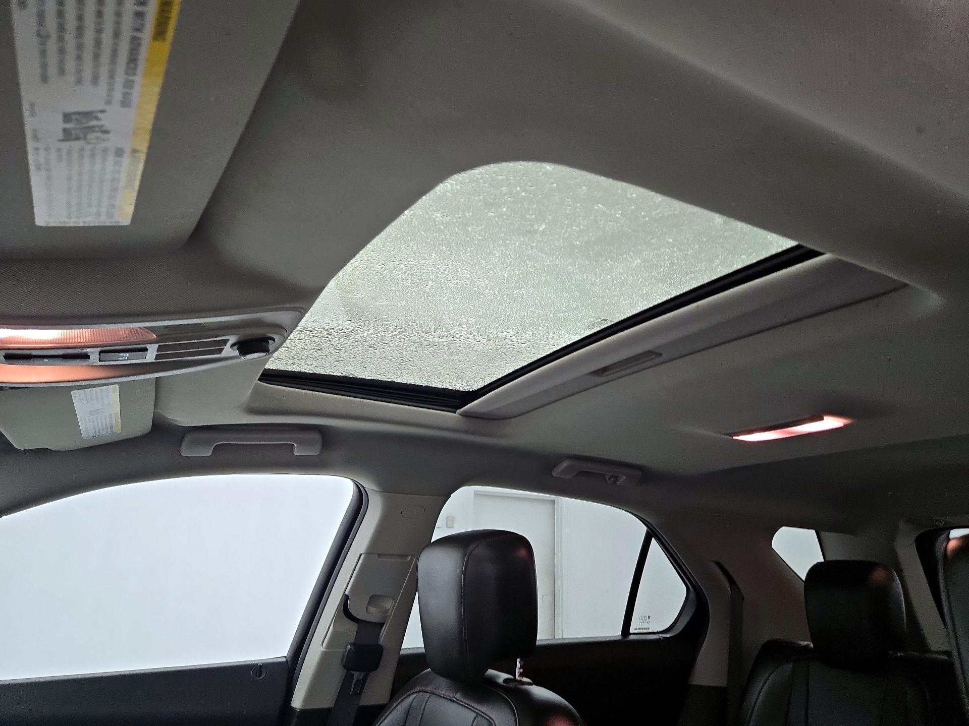 Thumbnail: 2015 Chevrolet Equinox - 18