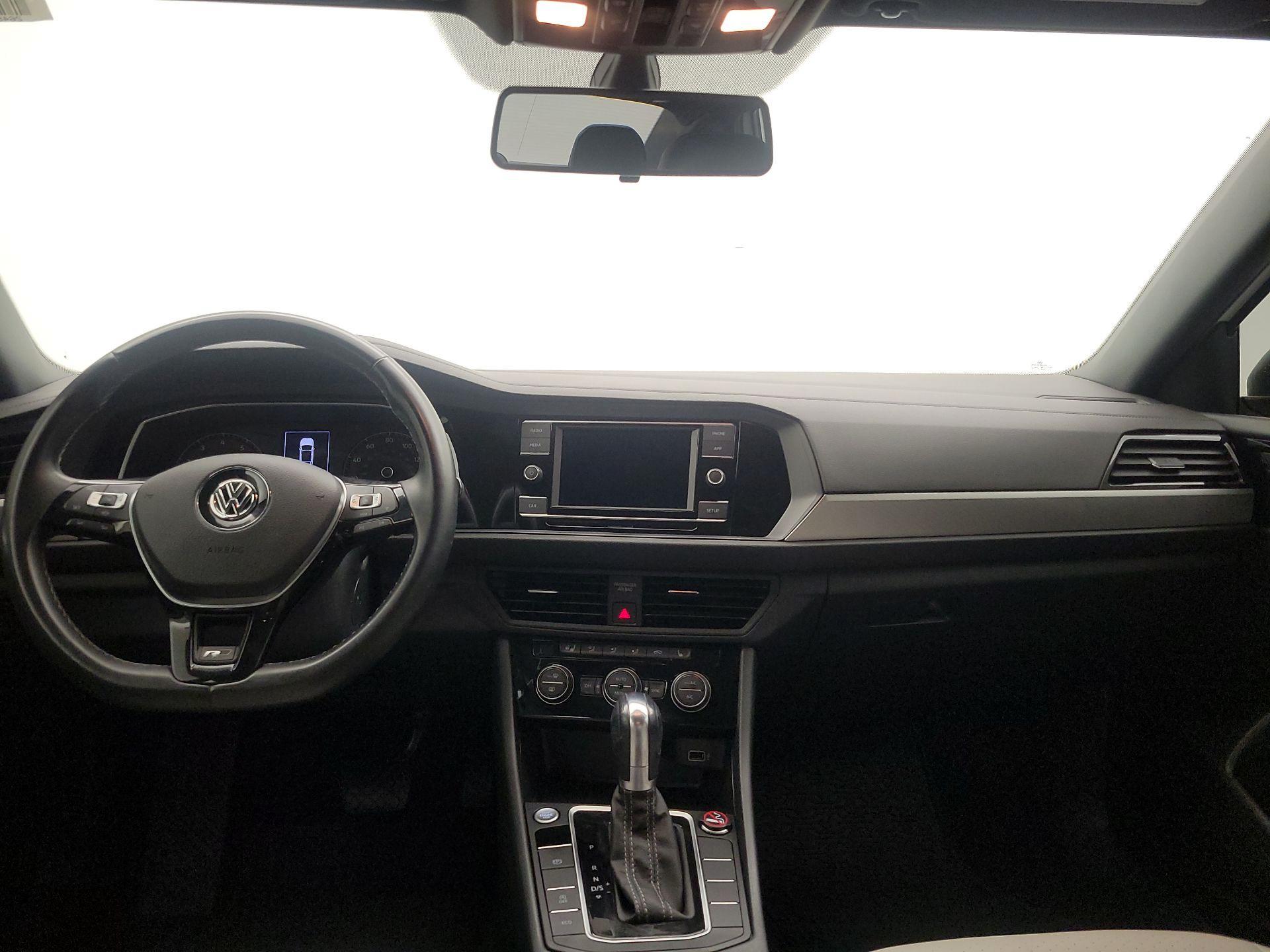 Thumbnail: 2019 Volkswagen Jetta - 9