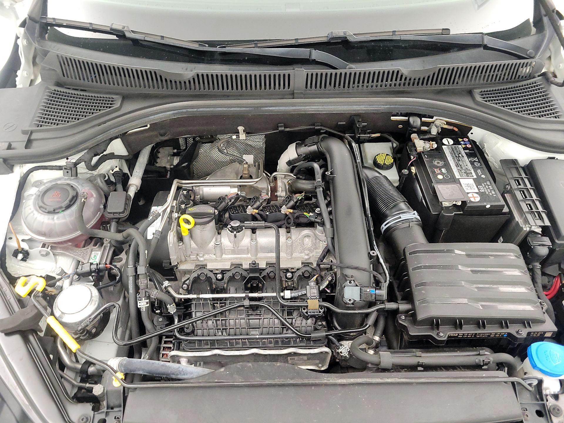 Thumbnail: 2019 Volkswagen Jetta - 17