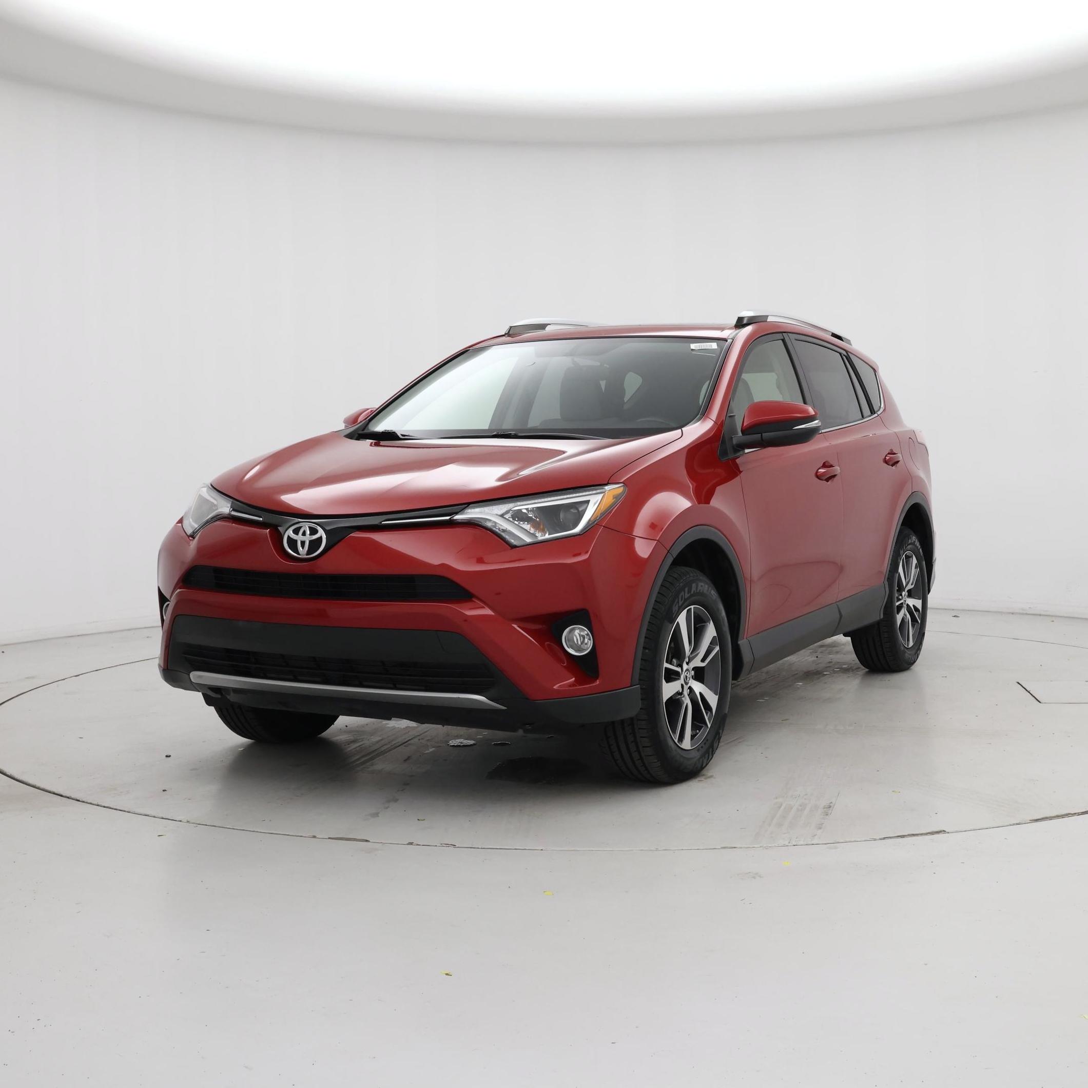 Thumbnail: 2016 Toyota RAV4 - 4