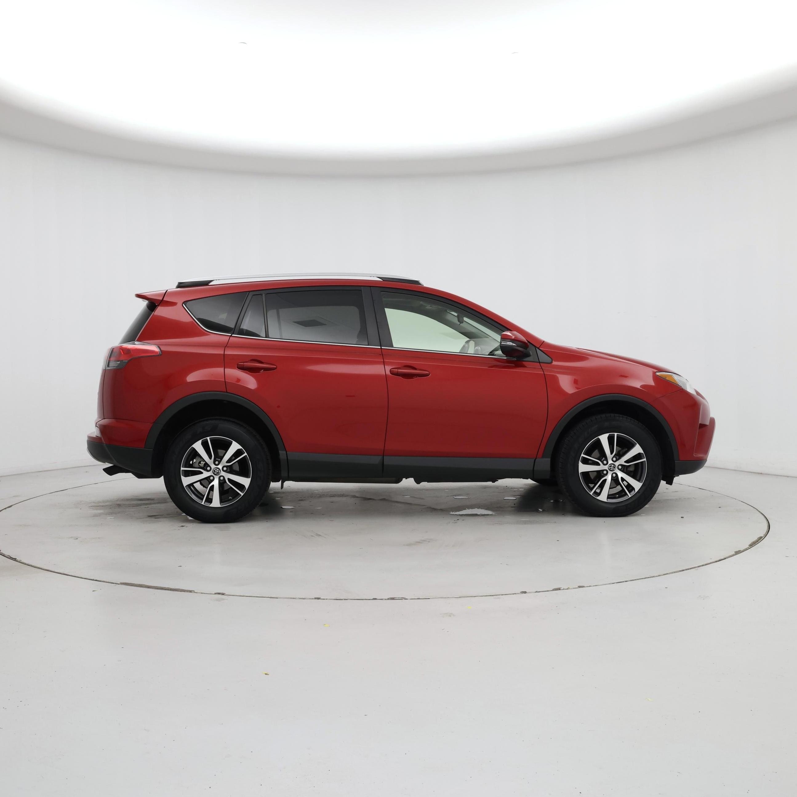 Thumbnail: 2016 Toyota RAV4 - 7