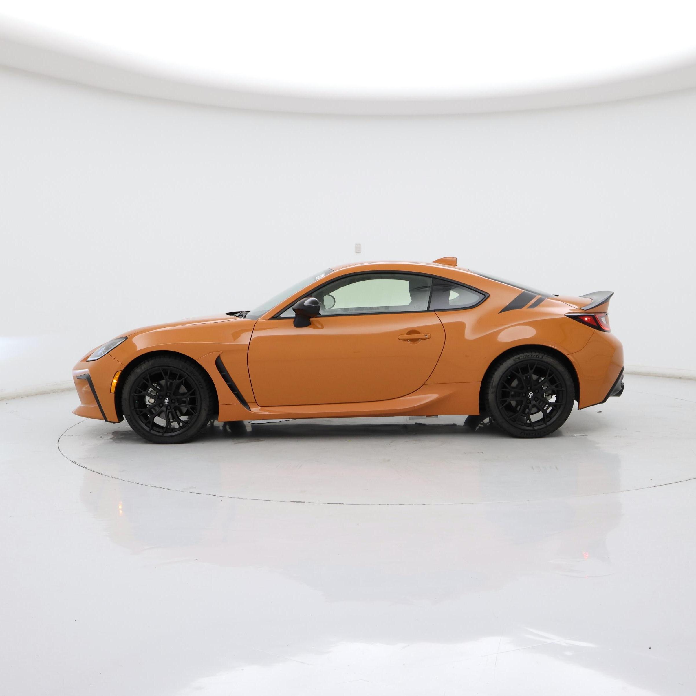 Thumbnail: 2023 Toyota GR86 - 3