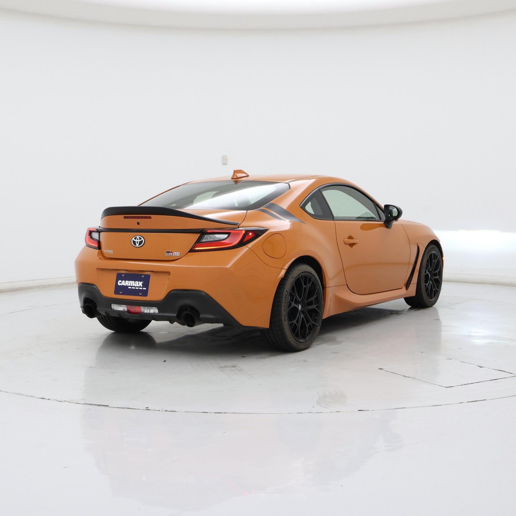 Thumbnail: 2023 Toyota GR86 - 8