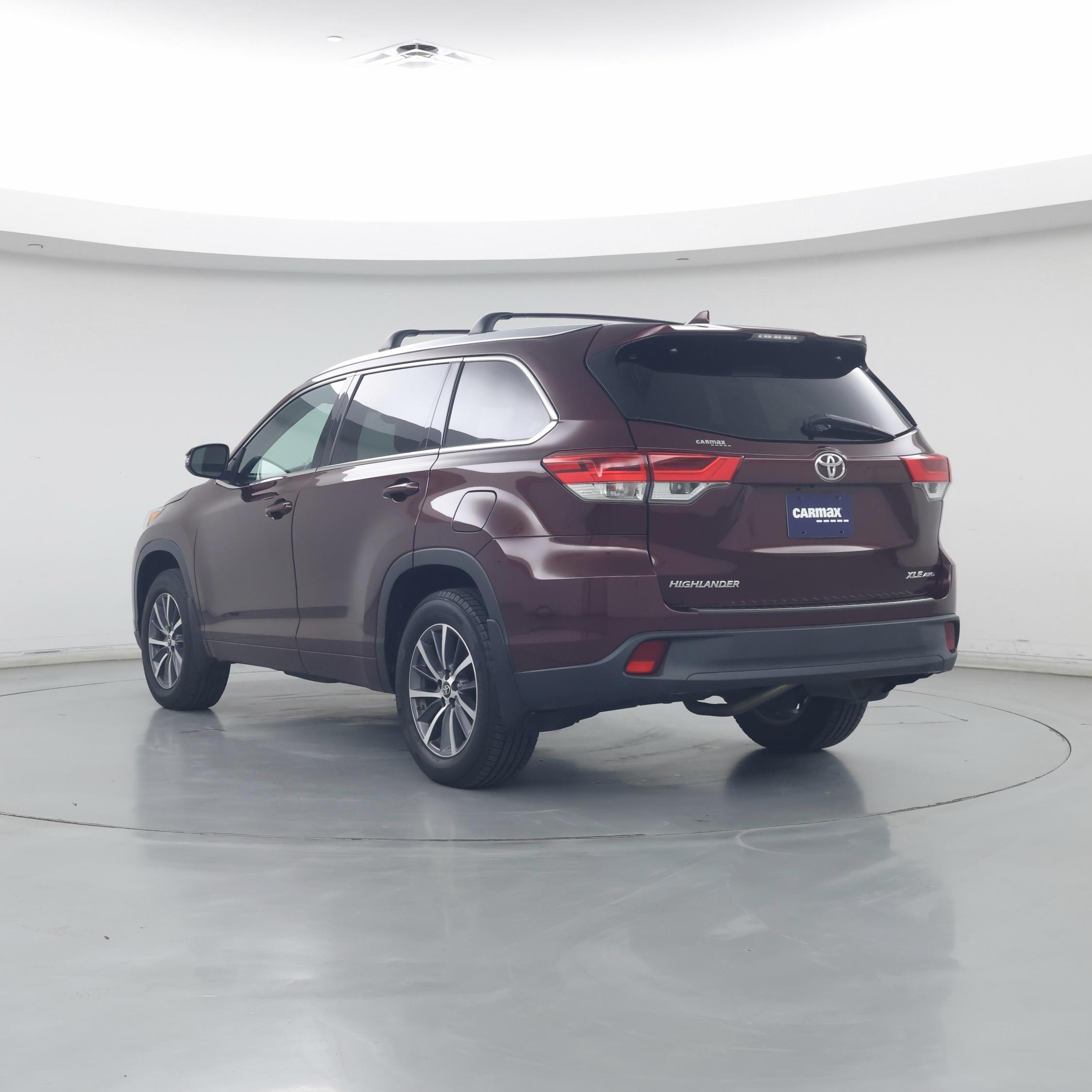 Thumbnail: 2018 Toyota Highlander - 2